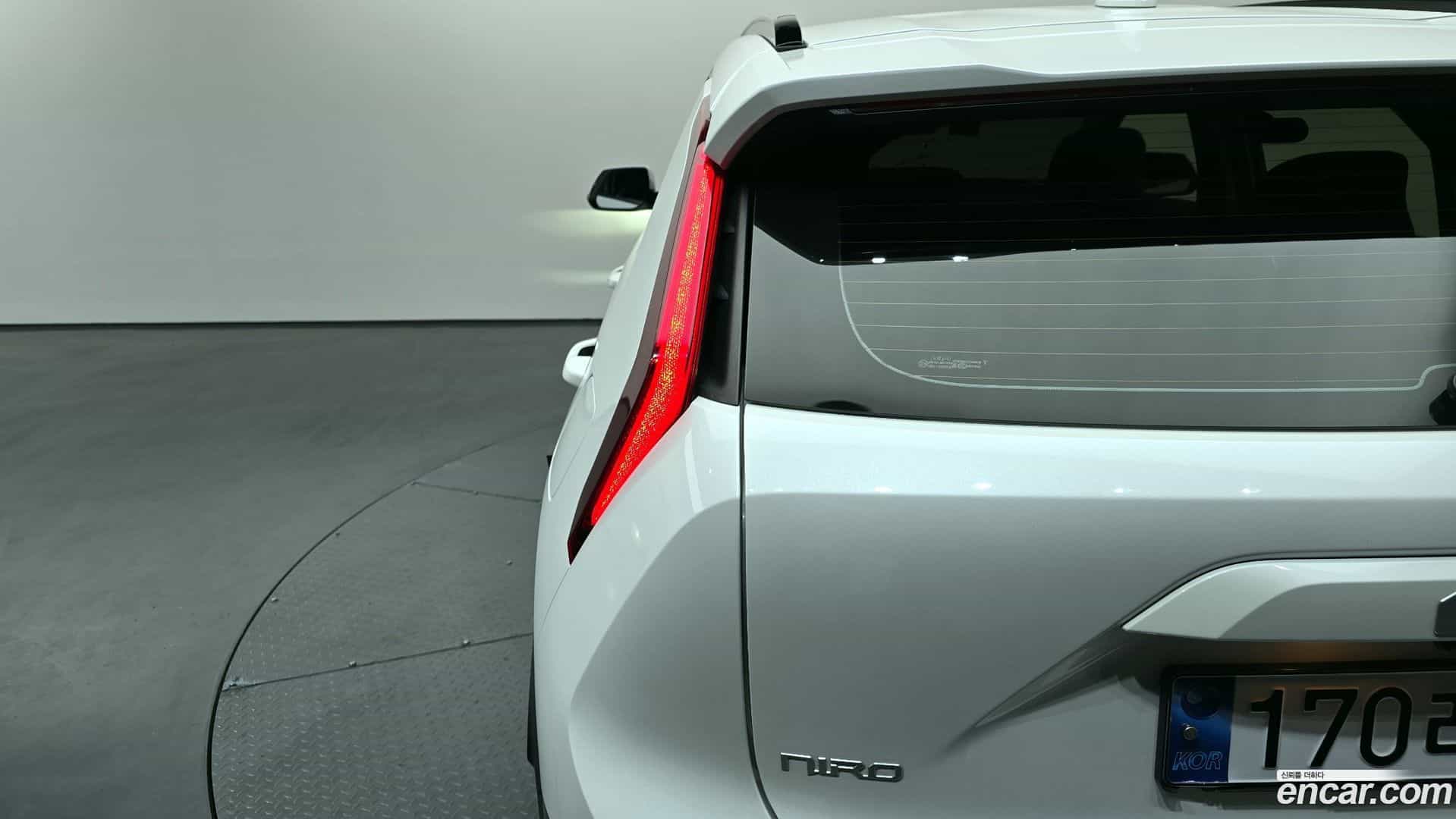 Niro Kia 2022.3-OUTER-033
