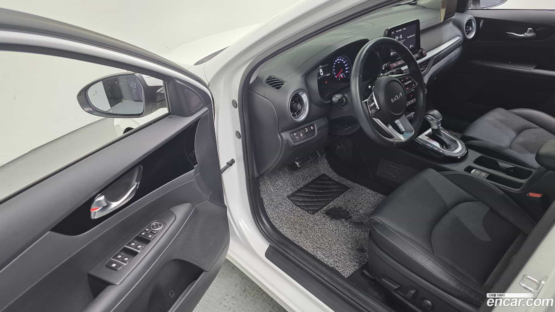 K3 Kia 2023.6-OPTION-015