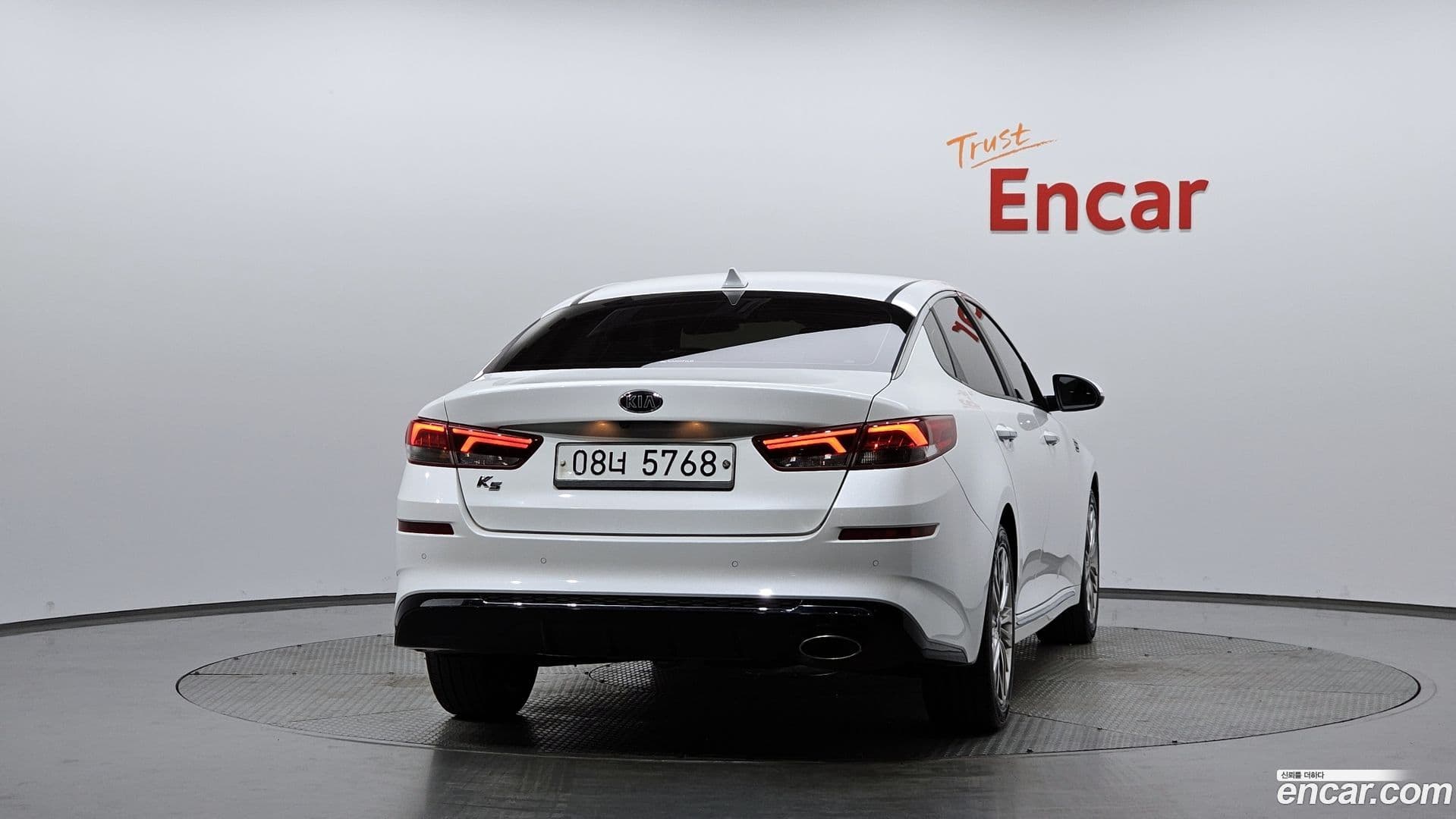 Main__Slider__Photo:K5 Kia 2019.5-3