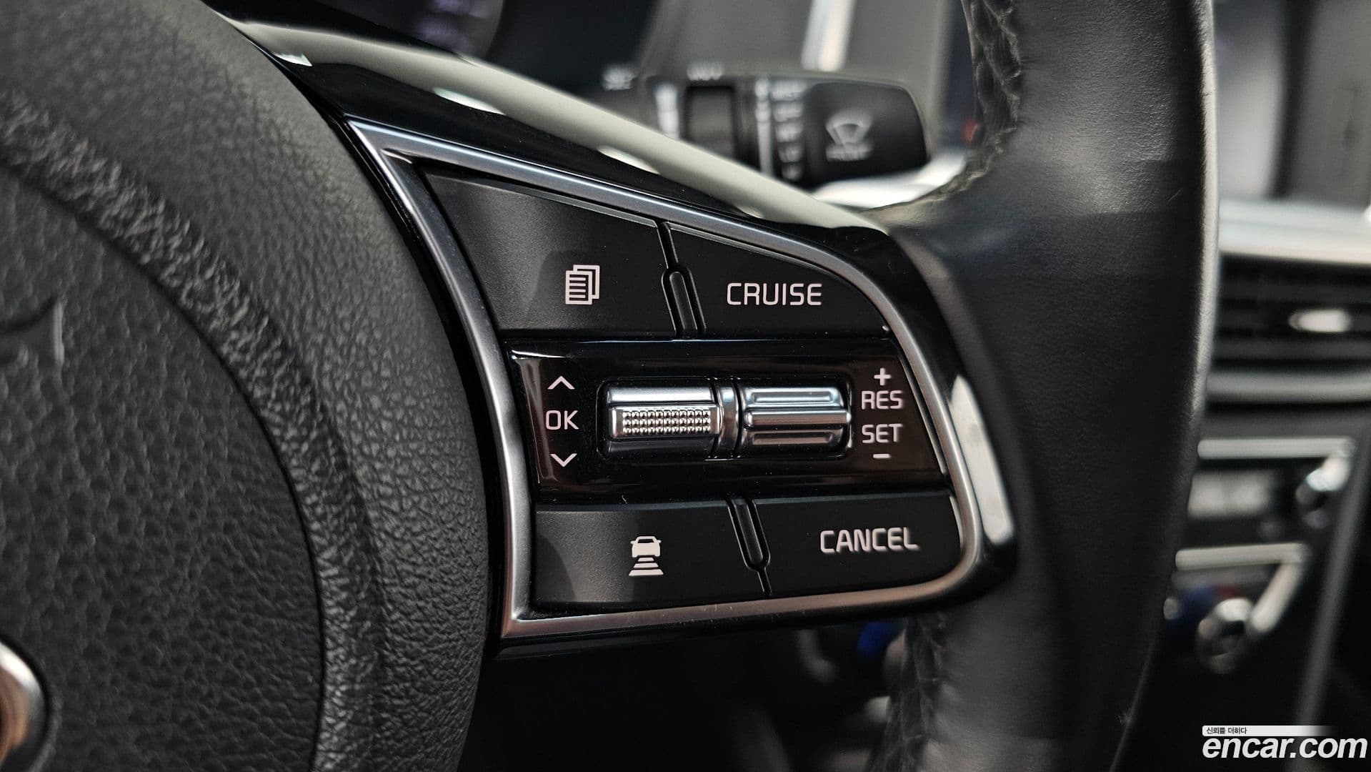 Main__Slider__Photo:K5 Kia 2019.5-27