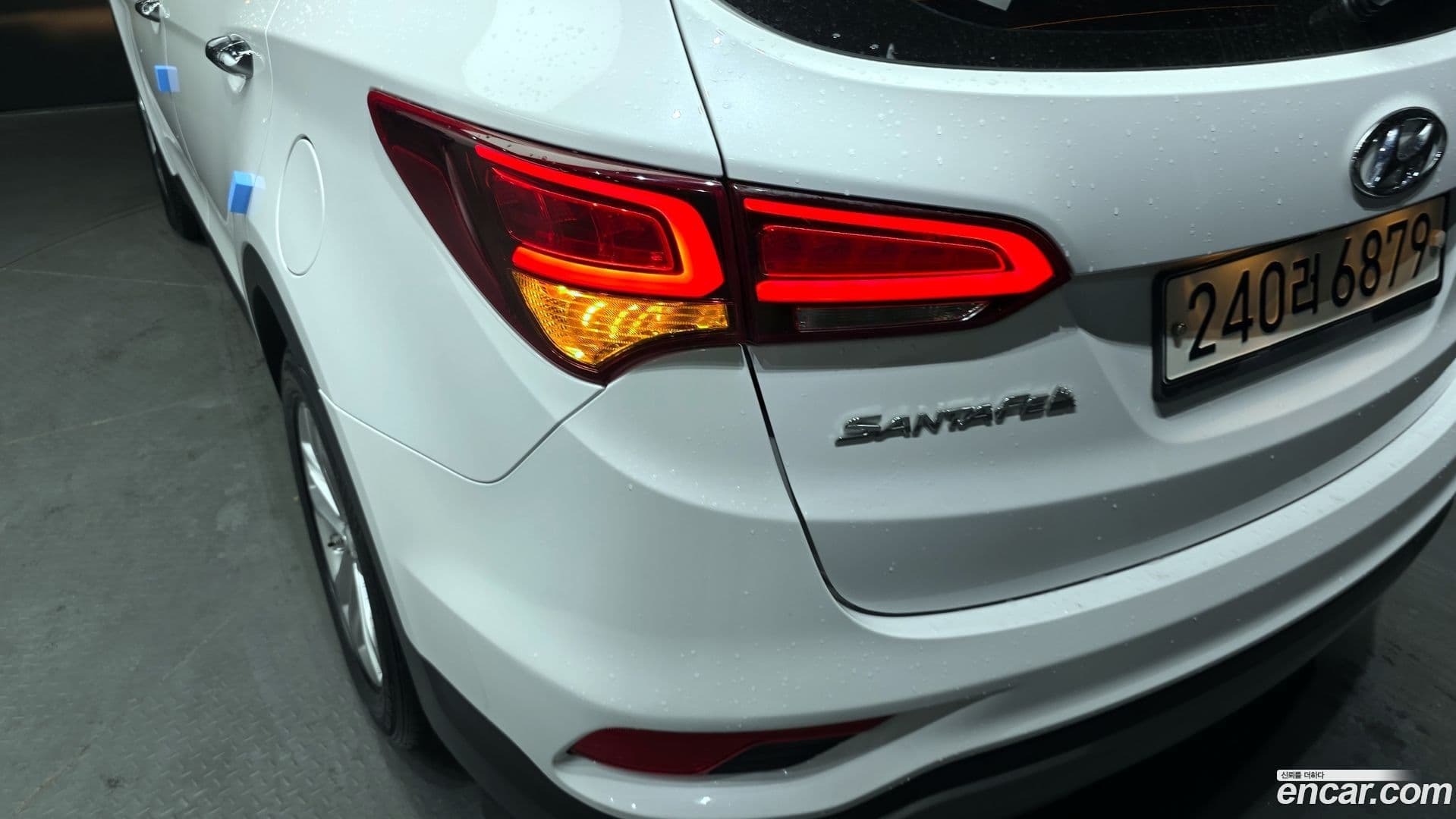 Main__Slider__Photo:Santafe Hyundai 2016.2-22