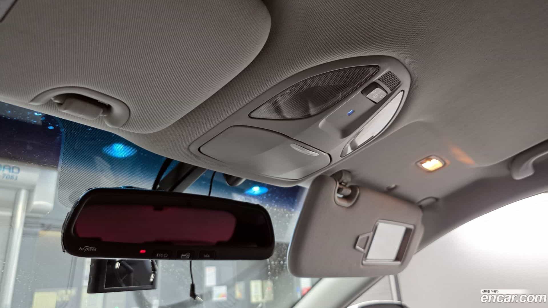 Santafe Hyundai 2016.2-OPTION-042