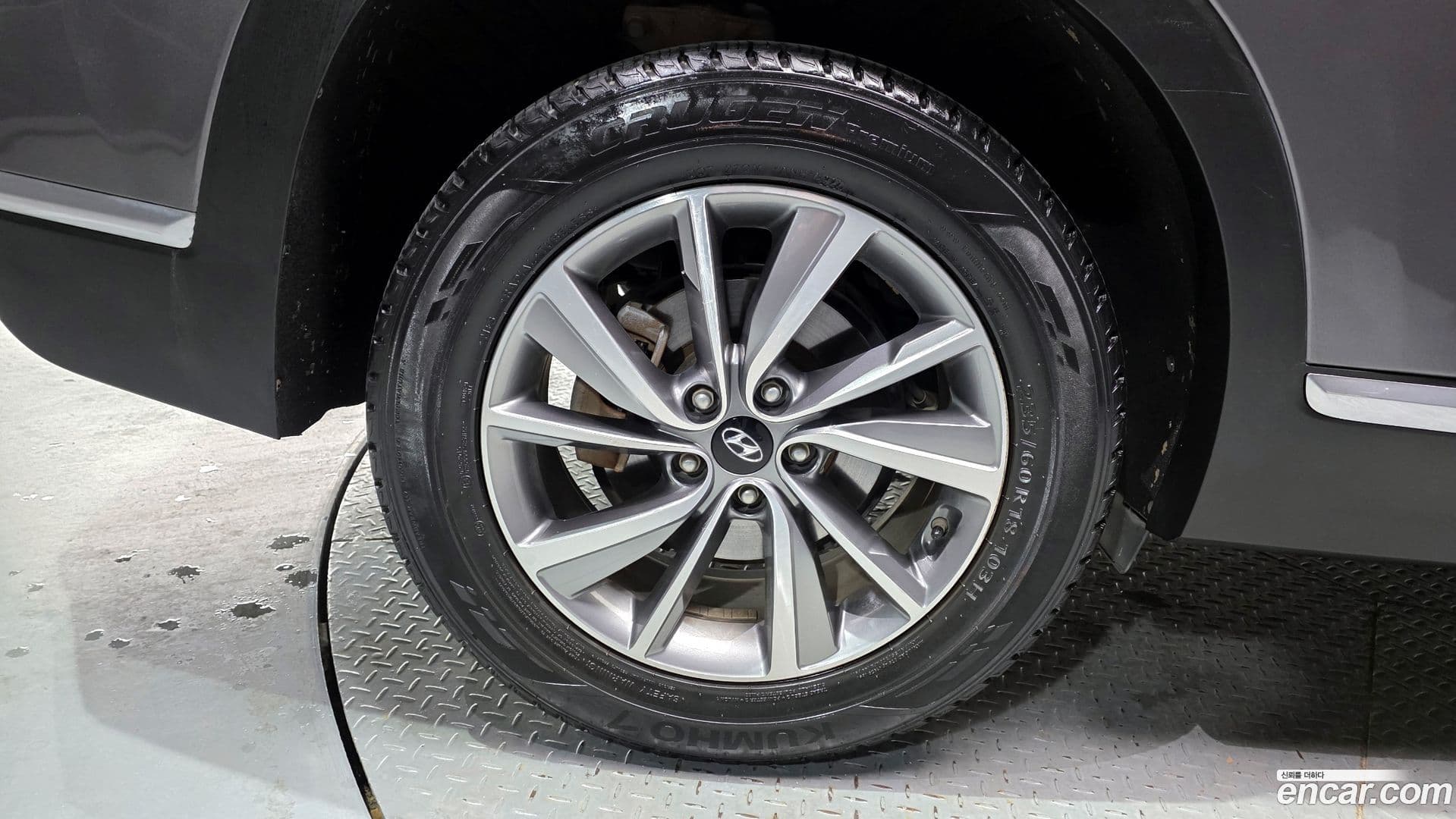 Main__Slider__Photo:Santafe Hyundai 2020.1-4