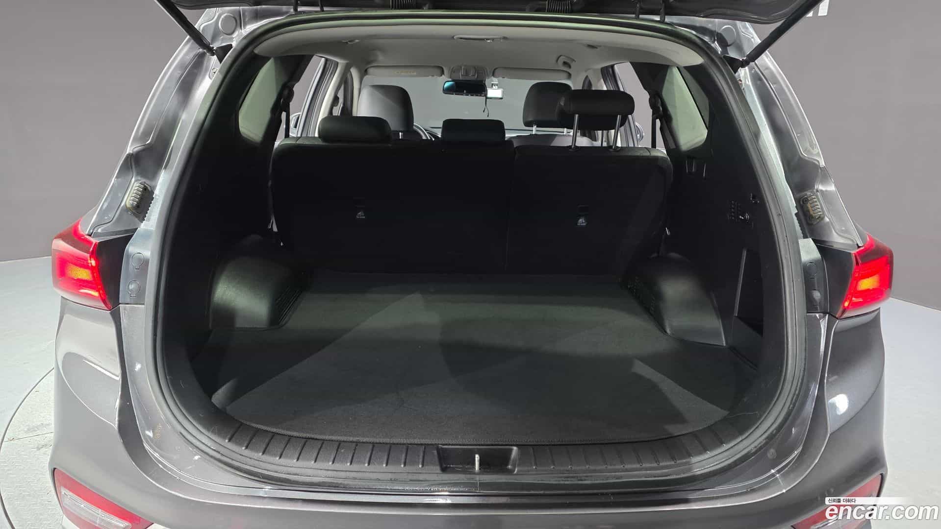 Santafe Hyundai 2020.1-OPTION-024