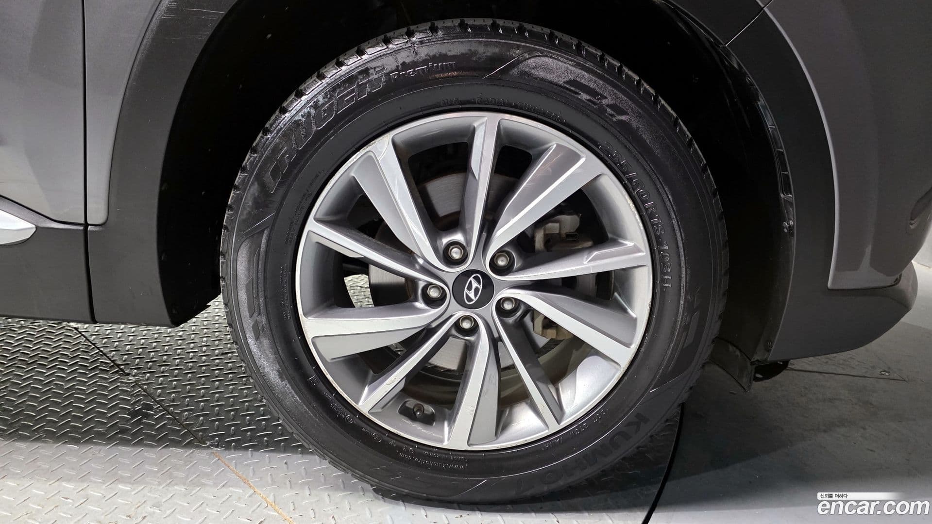 Main__Slider__Photo:Santafe Hyundai 2020.1-20