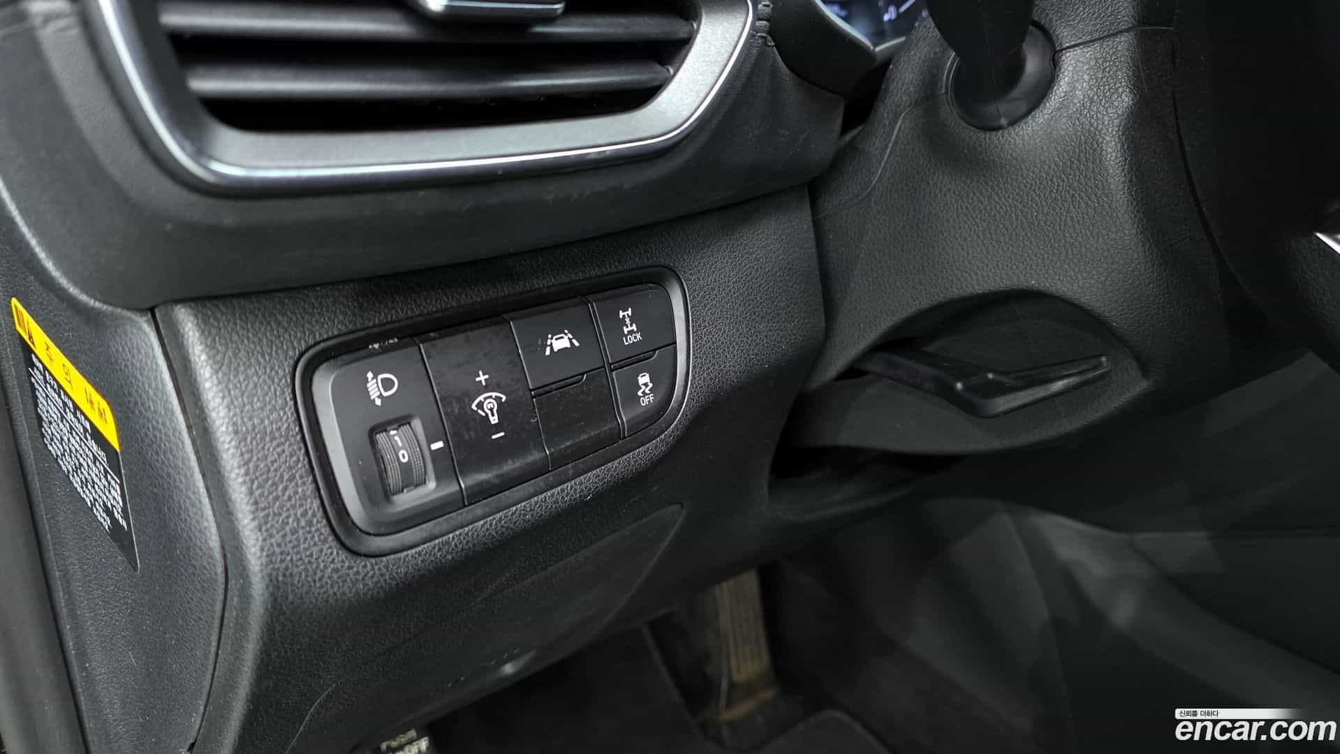 Santafe Hyundai 2020.1-OPTION-040
