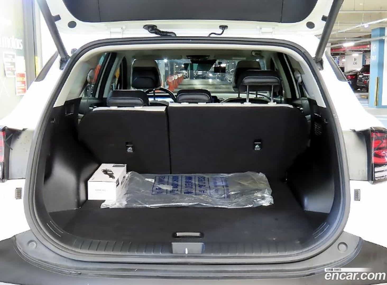 Sportage Kia 2022.5-OPTION-024