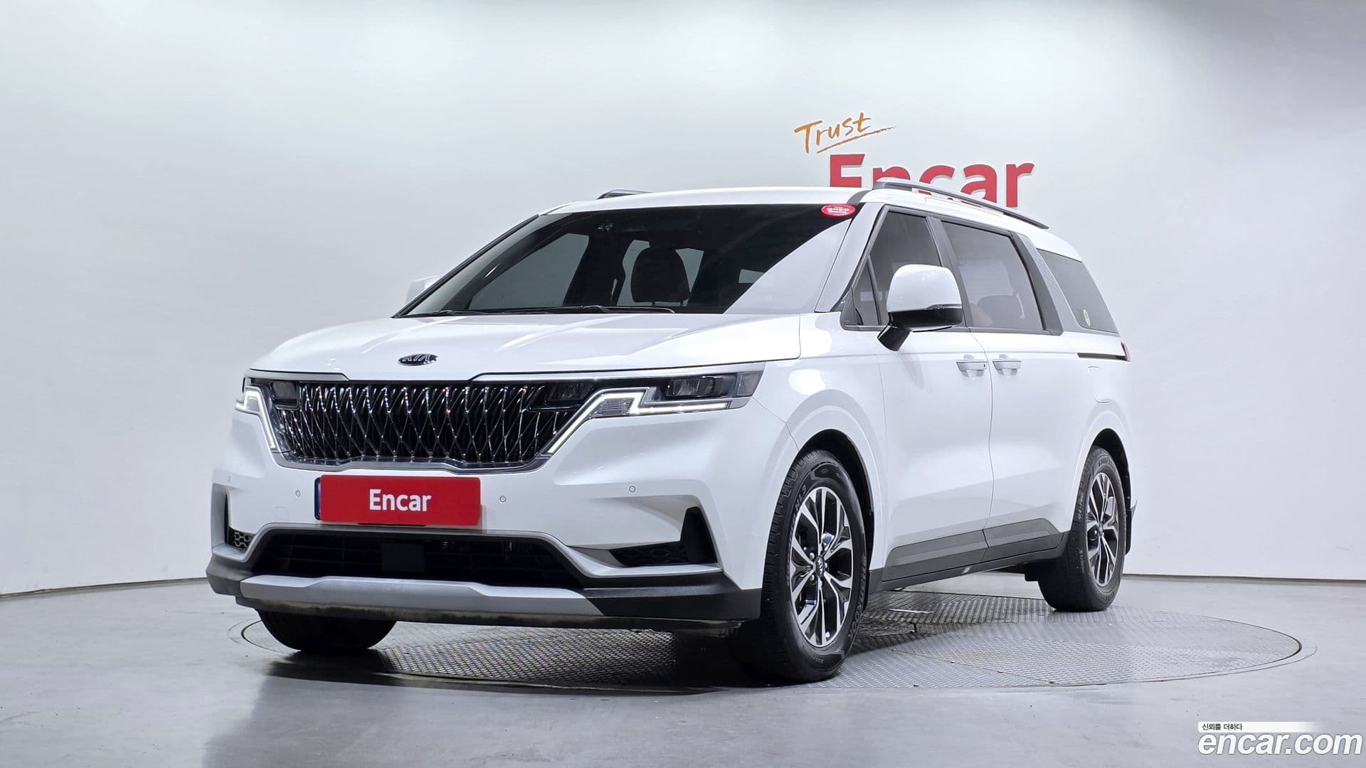 Main__Slider__Photo:Canival Kia 2021.2-0