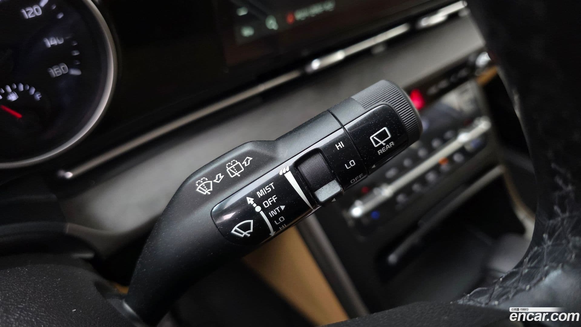Main__Slider__Photo:Canival Kia 2021.2-18