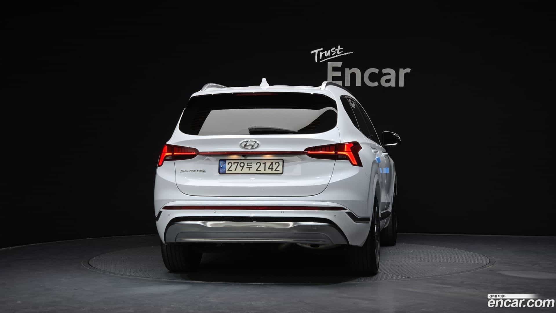 Santafe Hyundai 2022.2-OUTER-004