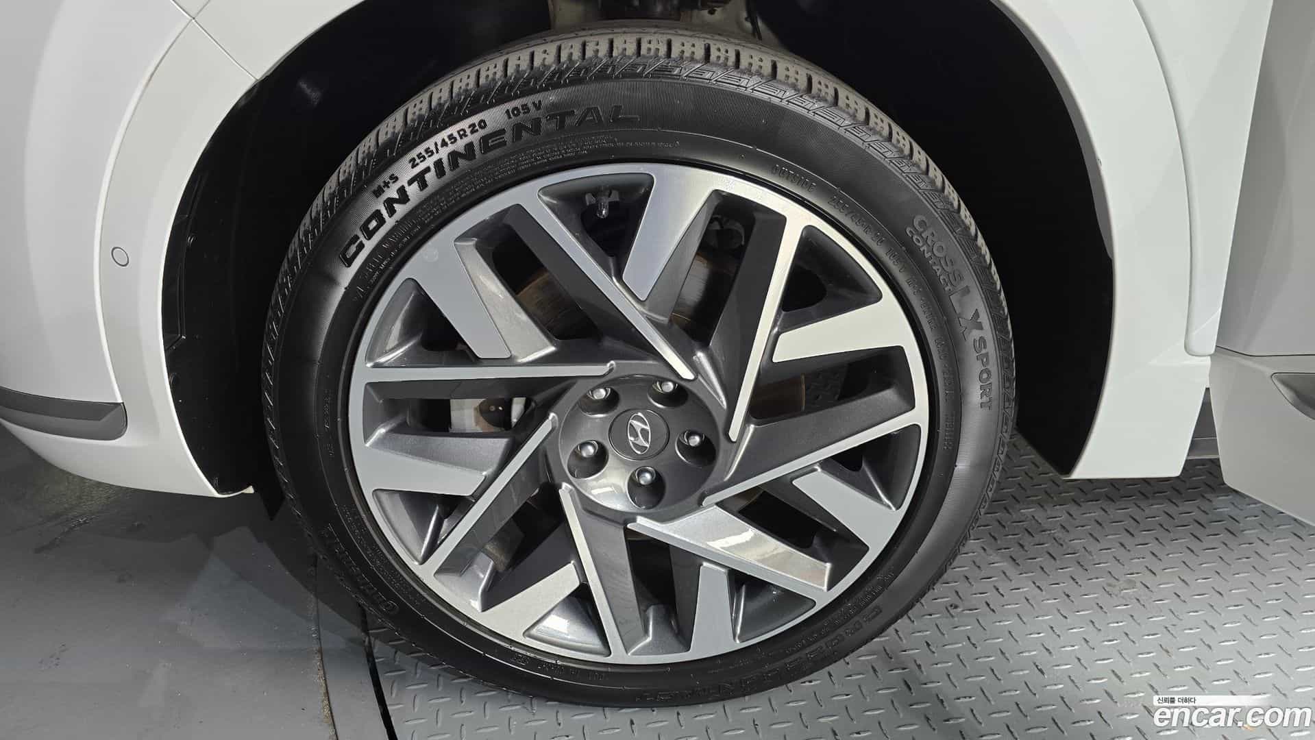 Santafe Hyundai 2022.2-OUTER-005