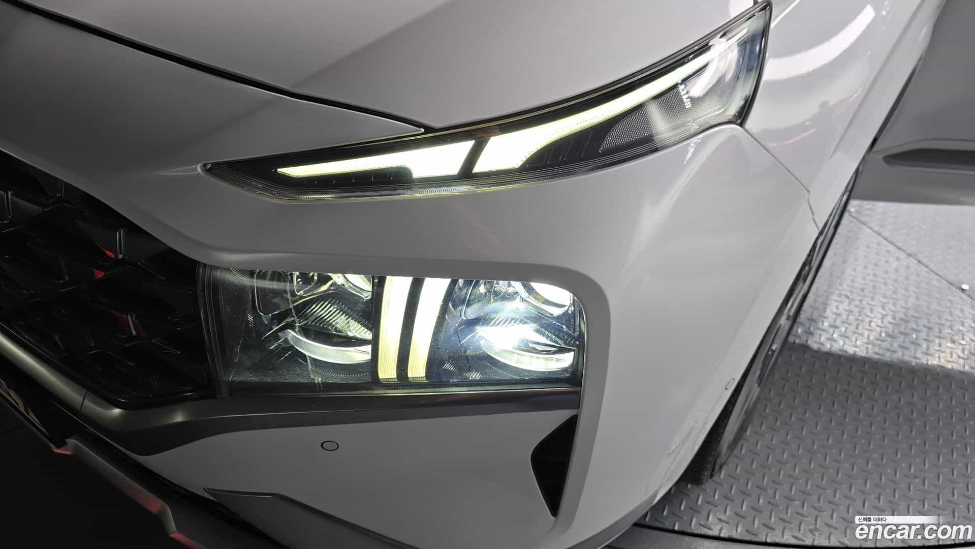 Santafe Hyundai 2022.2-OUTER-032
