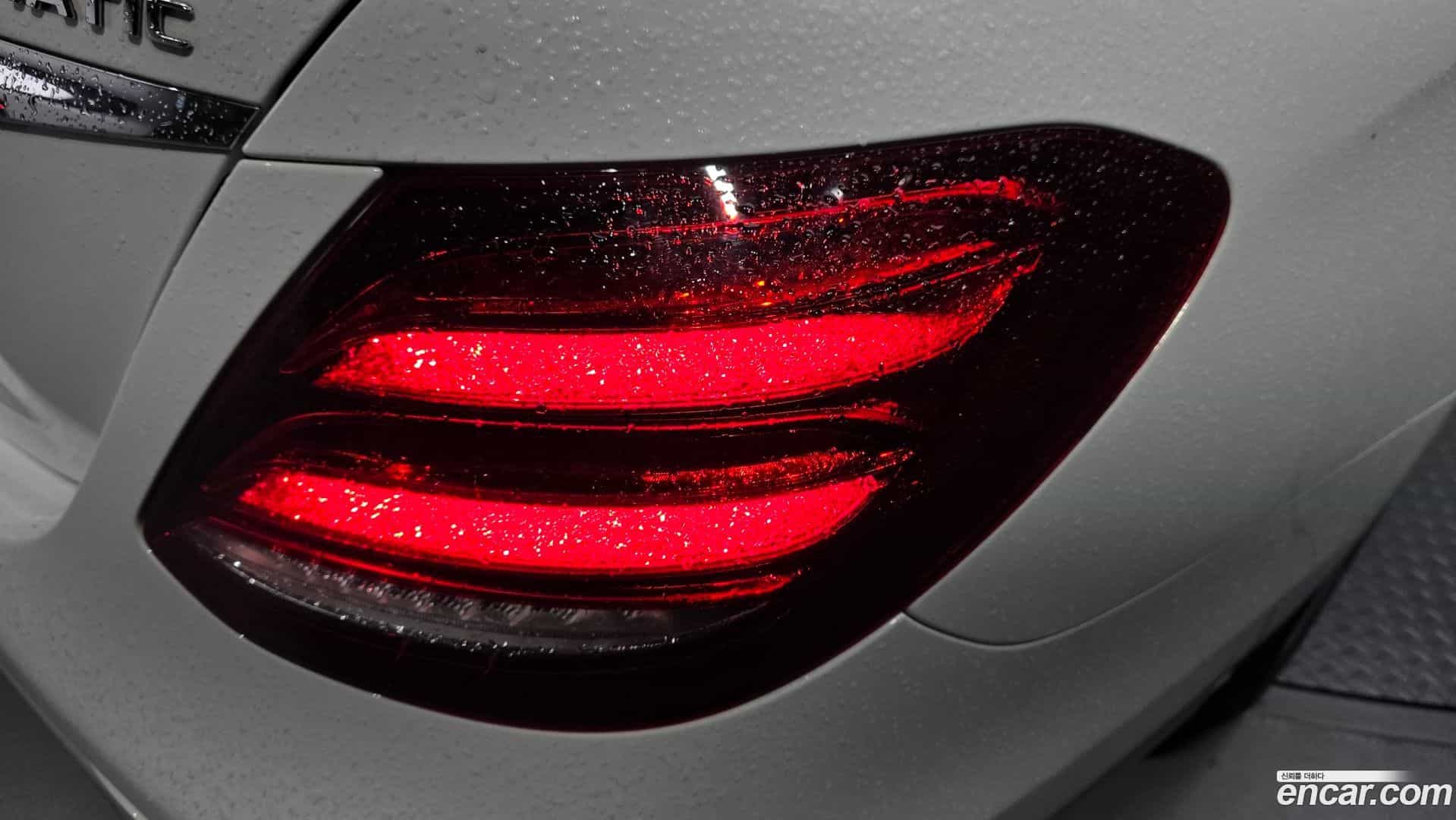 E-Class Mercedes-Benz 2020.5-OUTER-033
