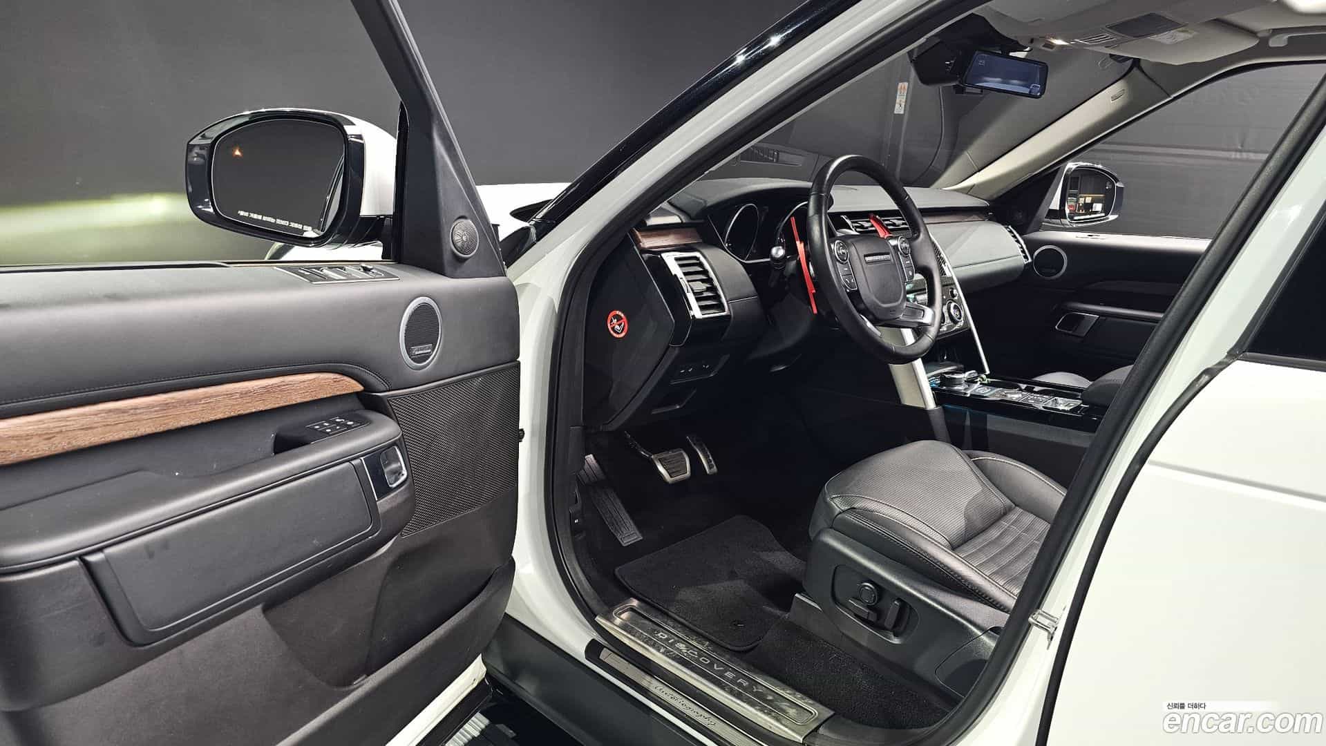 Discovery Land Rover 2017.9-INNER-010