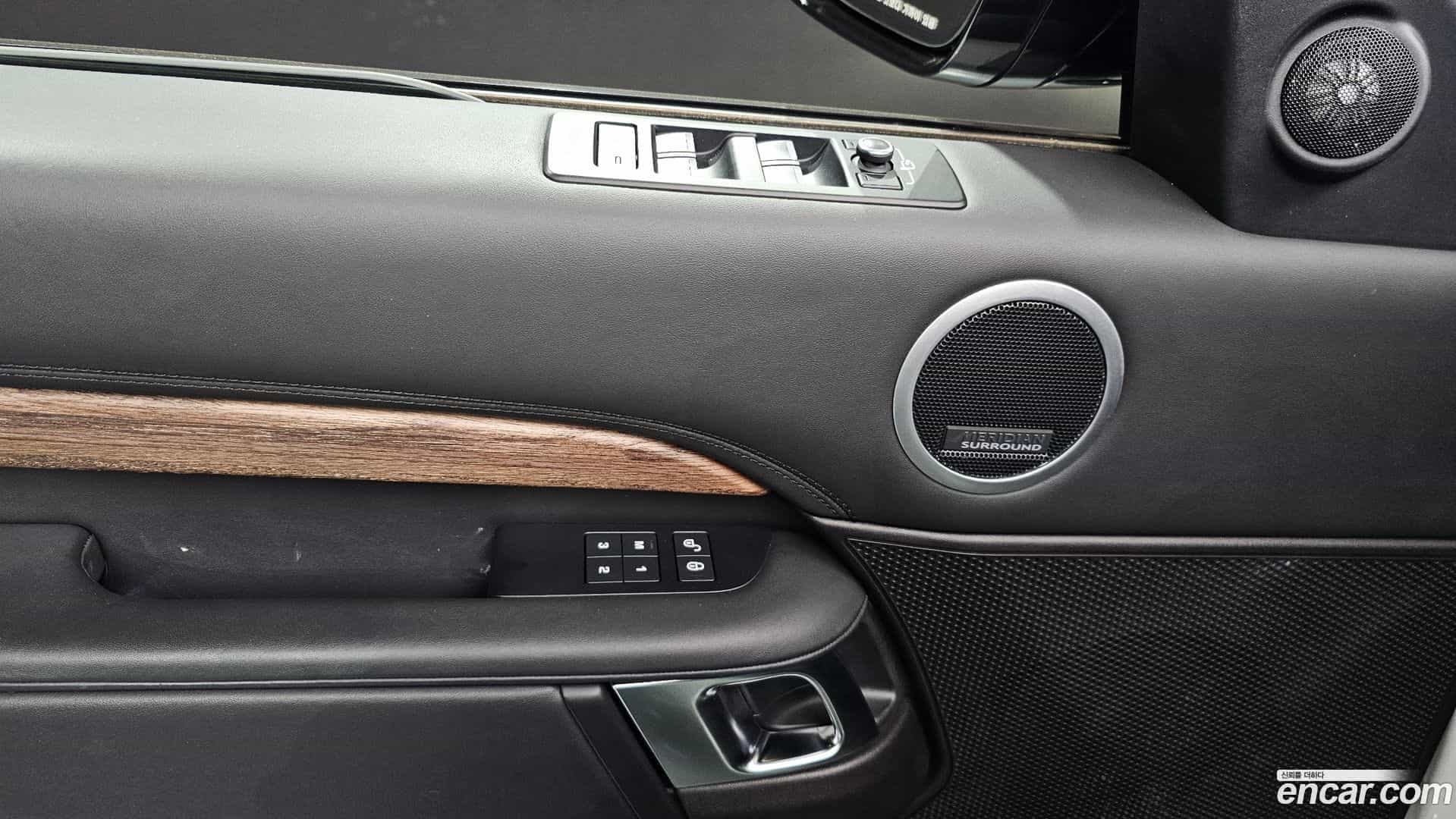 Discovery Land Rover 2017.9-OPTION-041