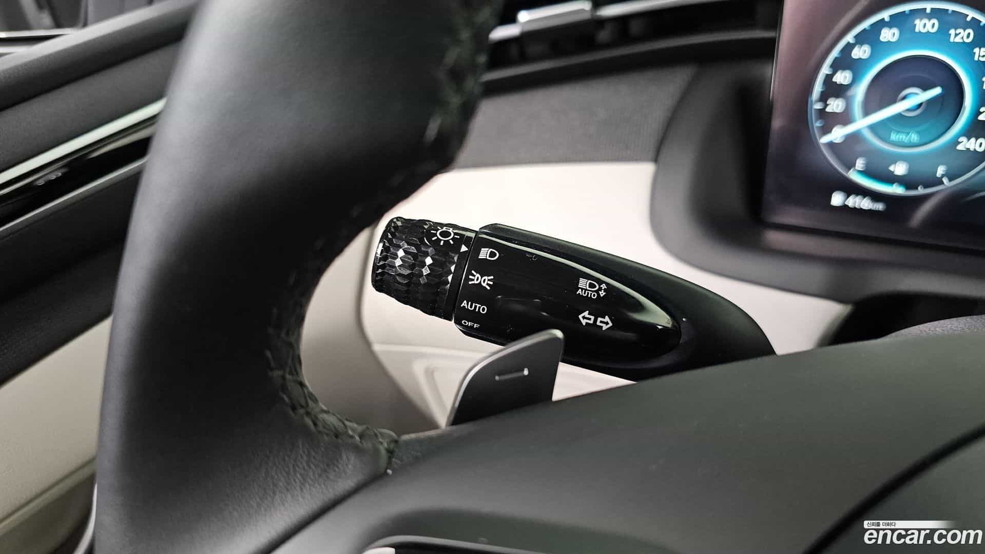 Tucson Hyundai 2023.4-OPTION-044