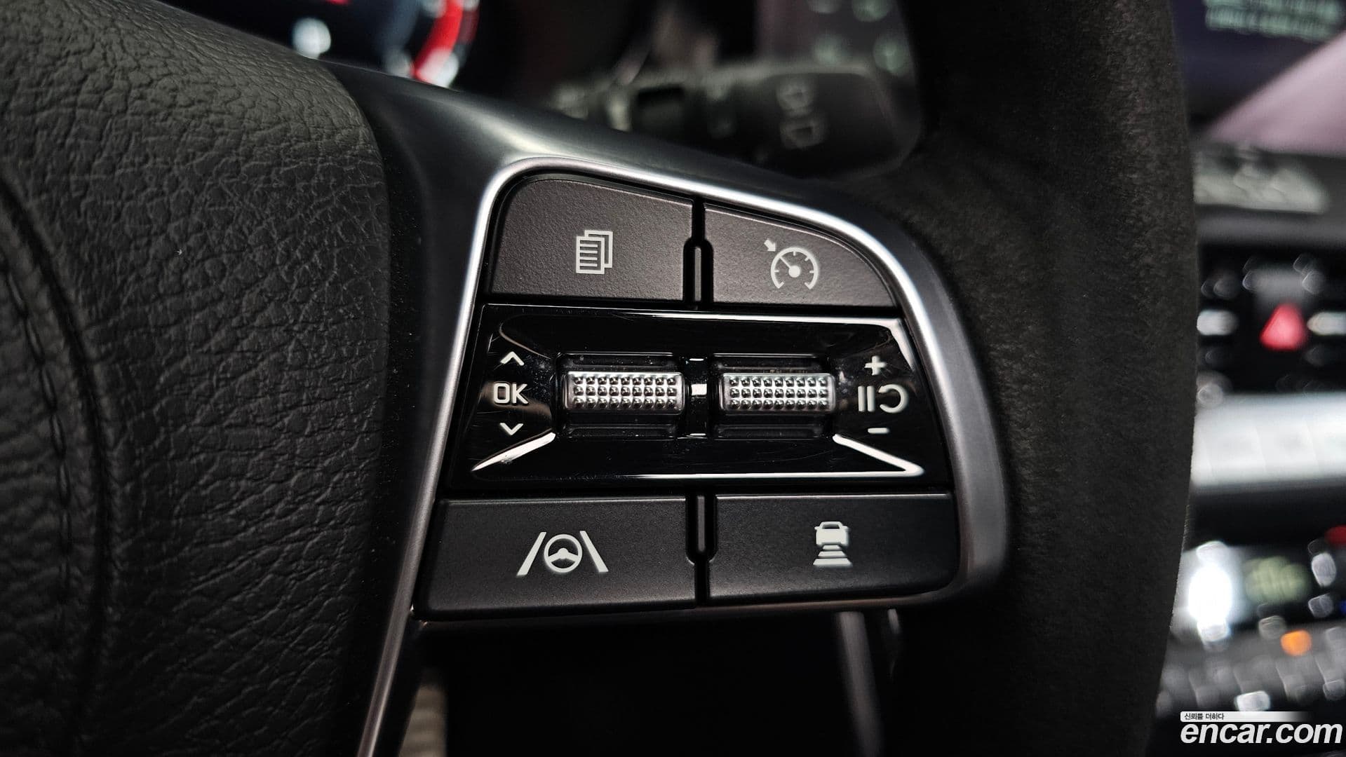 Main__Slider__Photo:Mohave Kia 2024.2-31
