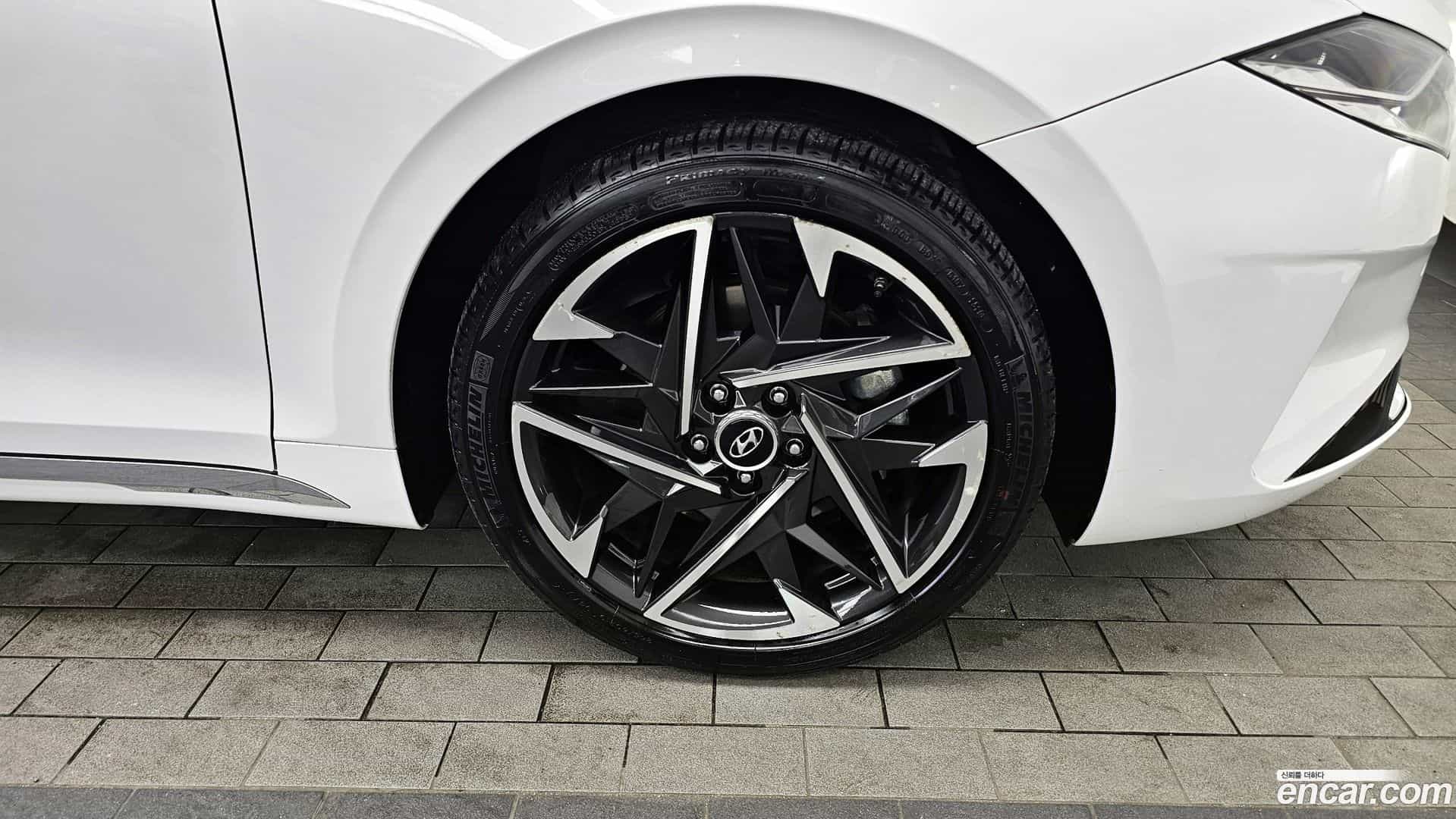 Grandeur Hyundai 2021.2-OUTER-031