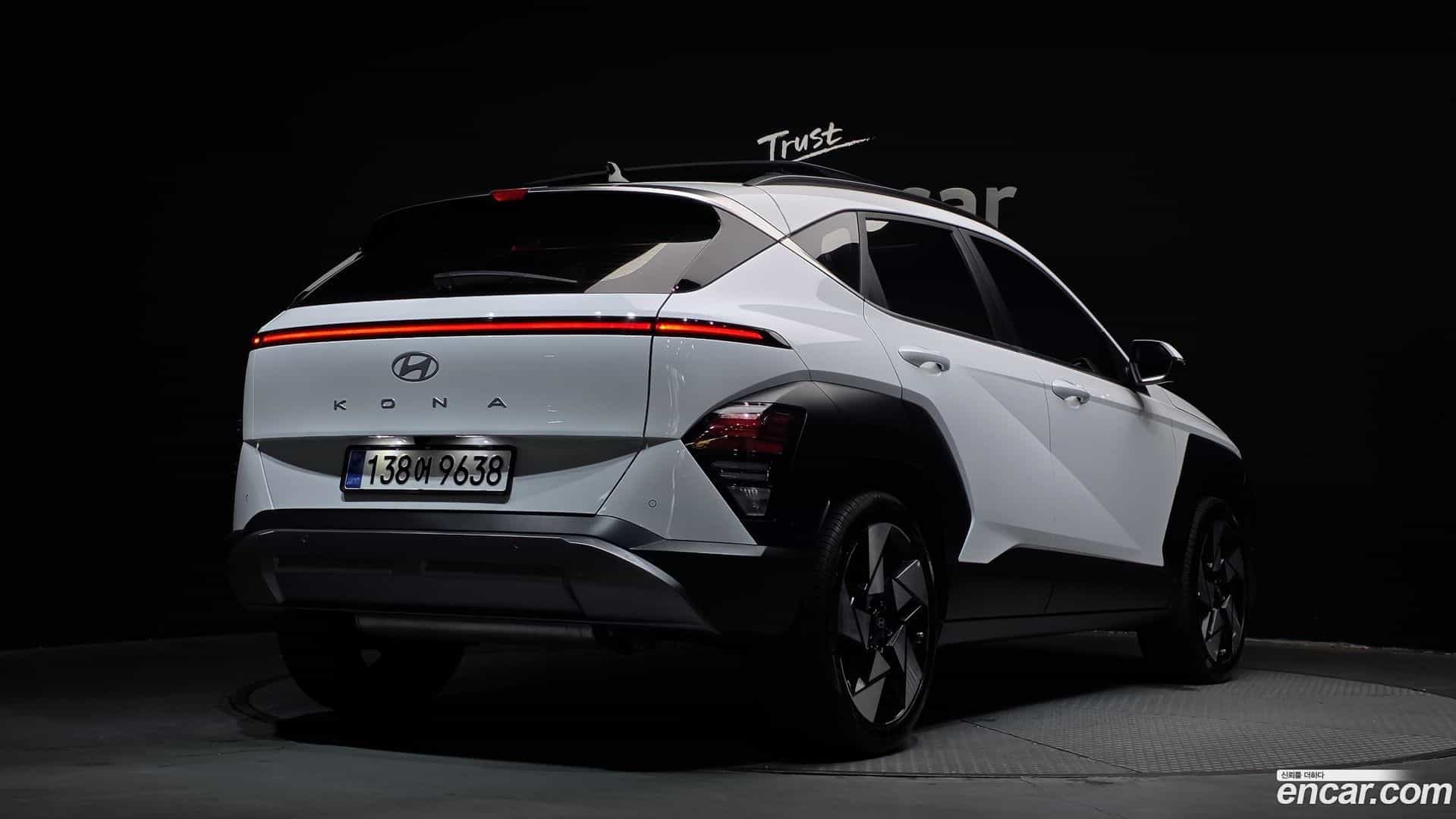 Kona Hyundai 2025.3-OUTER-002