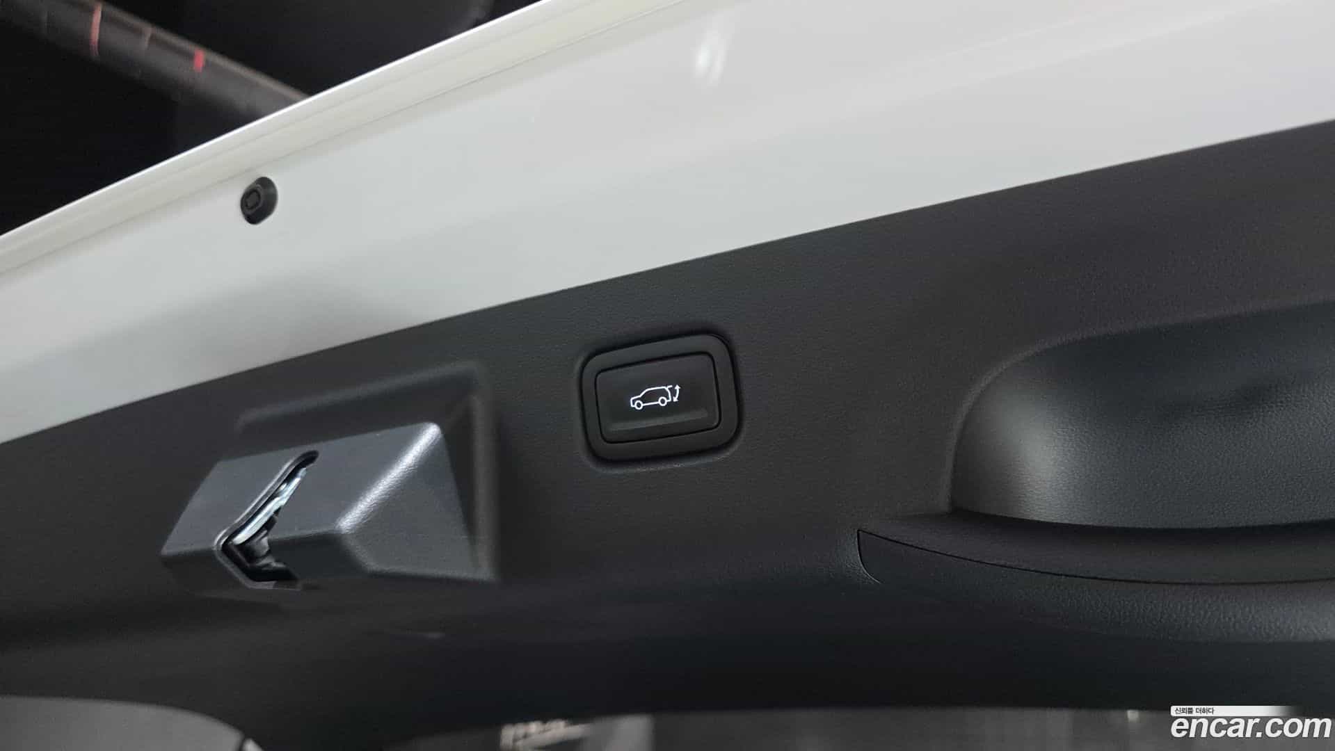Kona Hyundai 2025.3-OPTION-024