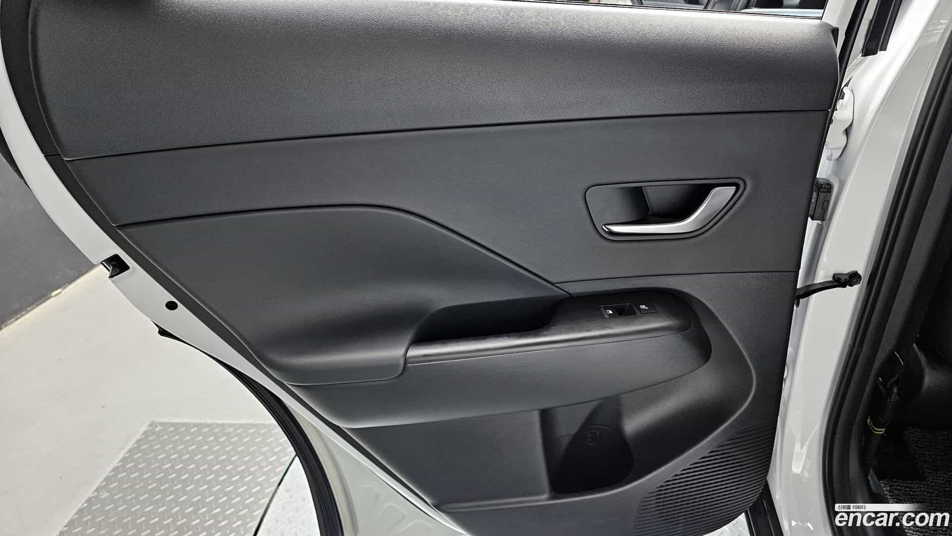 Kona Hyundai 2025.3-INNER-035