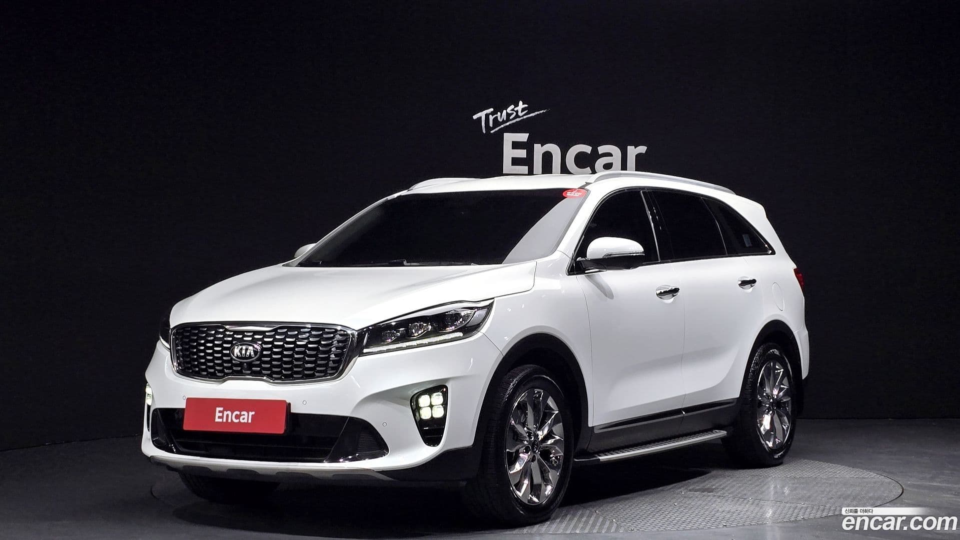Main__Slider__Photo:Sorento Kia 2017.8-0