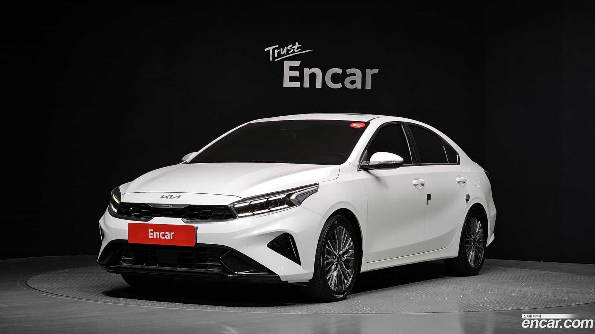 K3 Kia 2021.11-OUTER-001