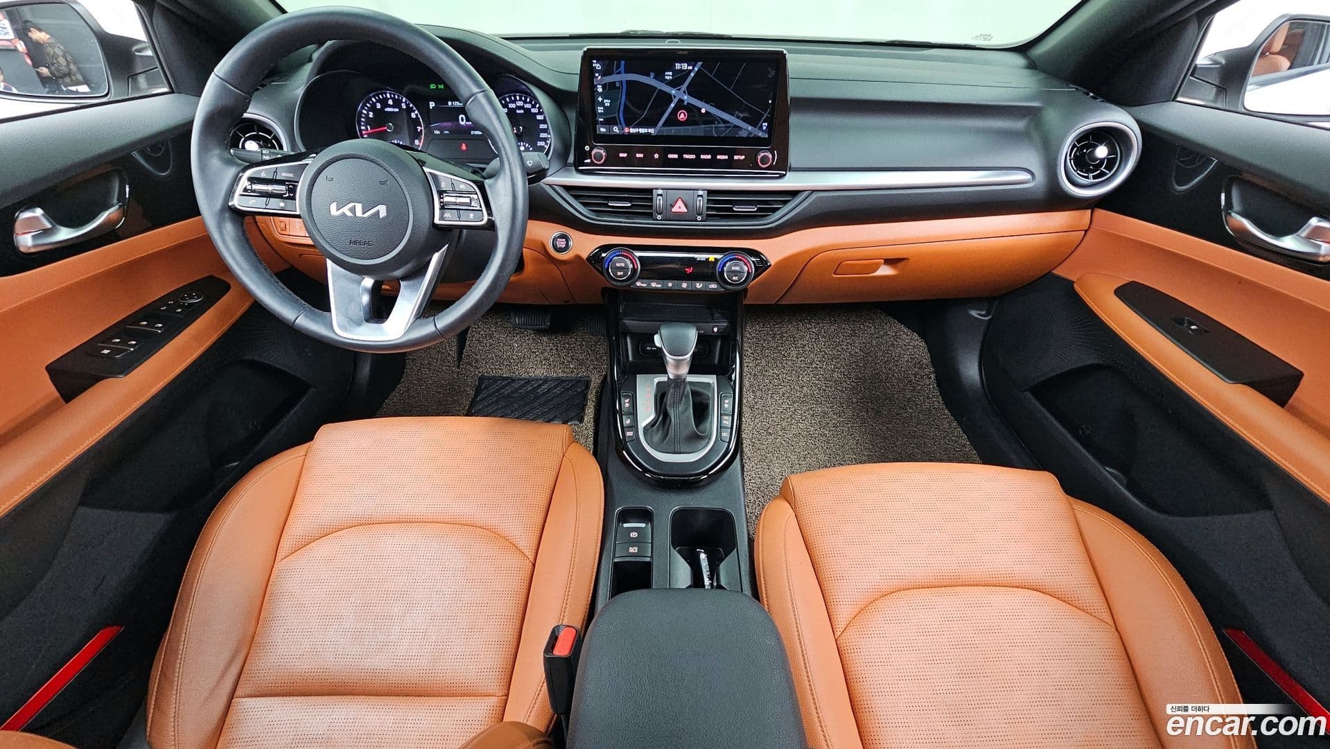 Main__Slider__Photo:K3 Kia 2021.11-6