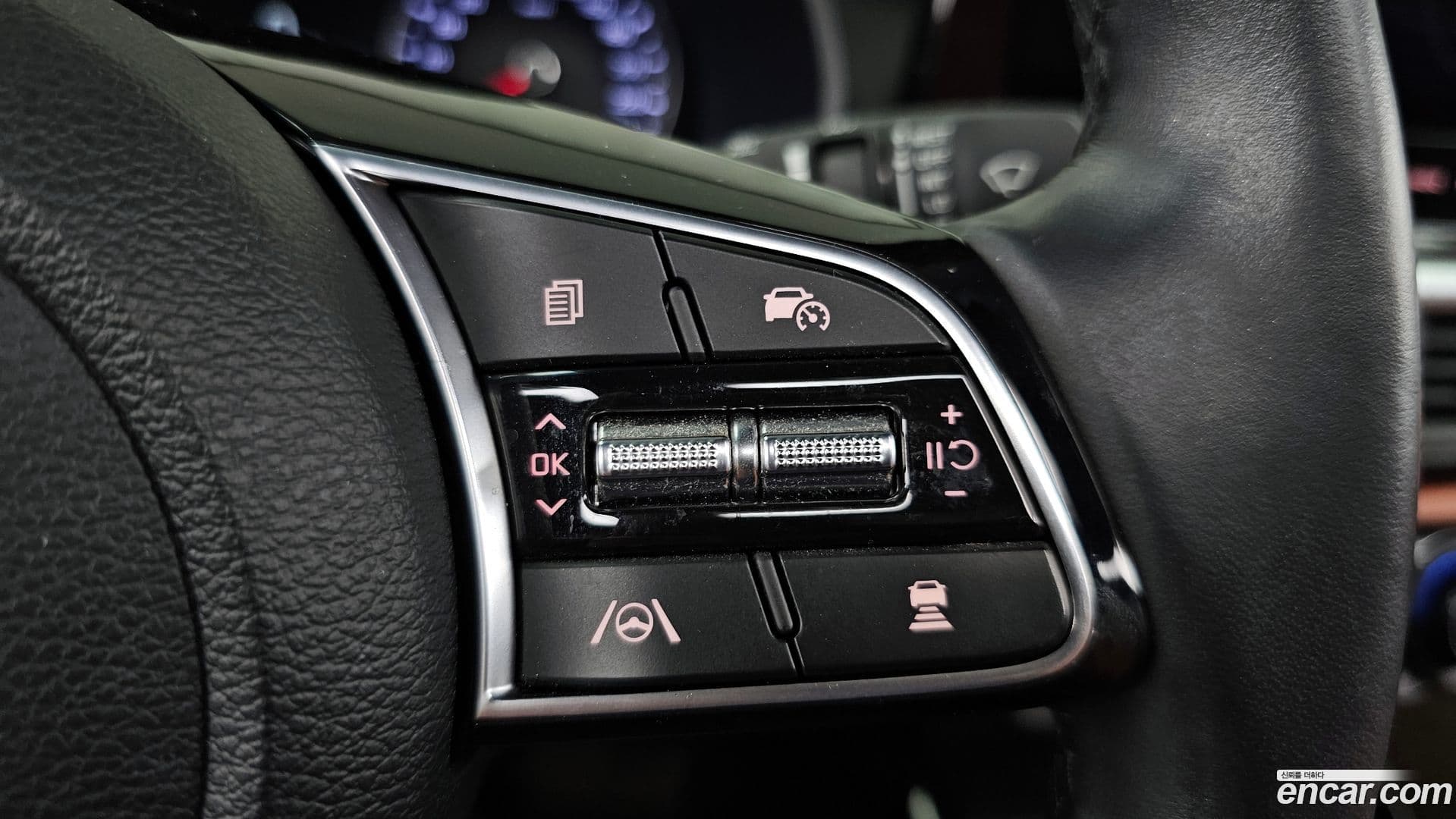 Main__Slider__Photo:K3 Kia 2021.11-25