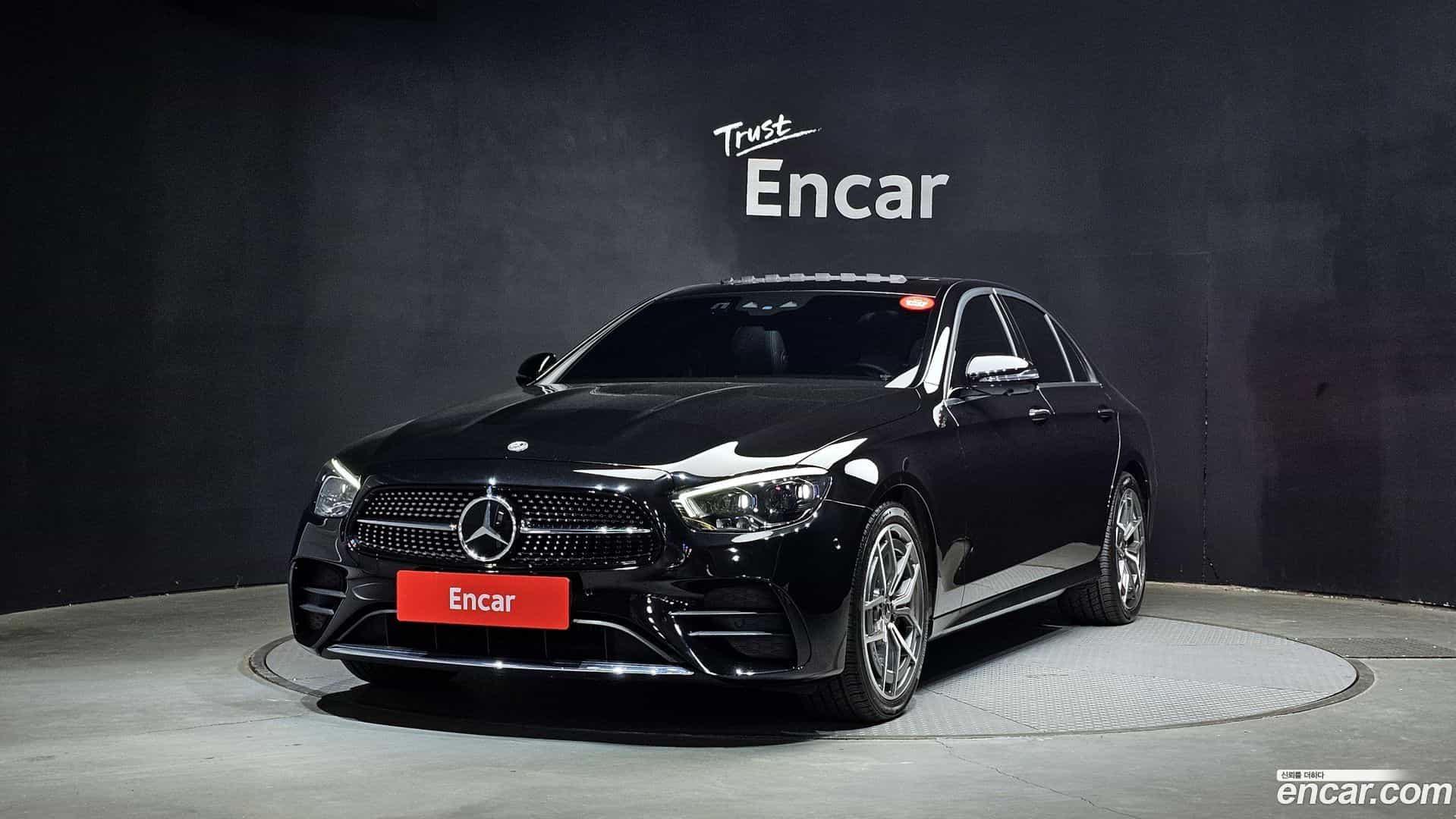 E-Class Mercedes-Benz 2022.11-OUTER-001