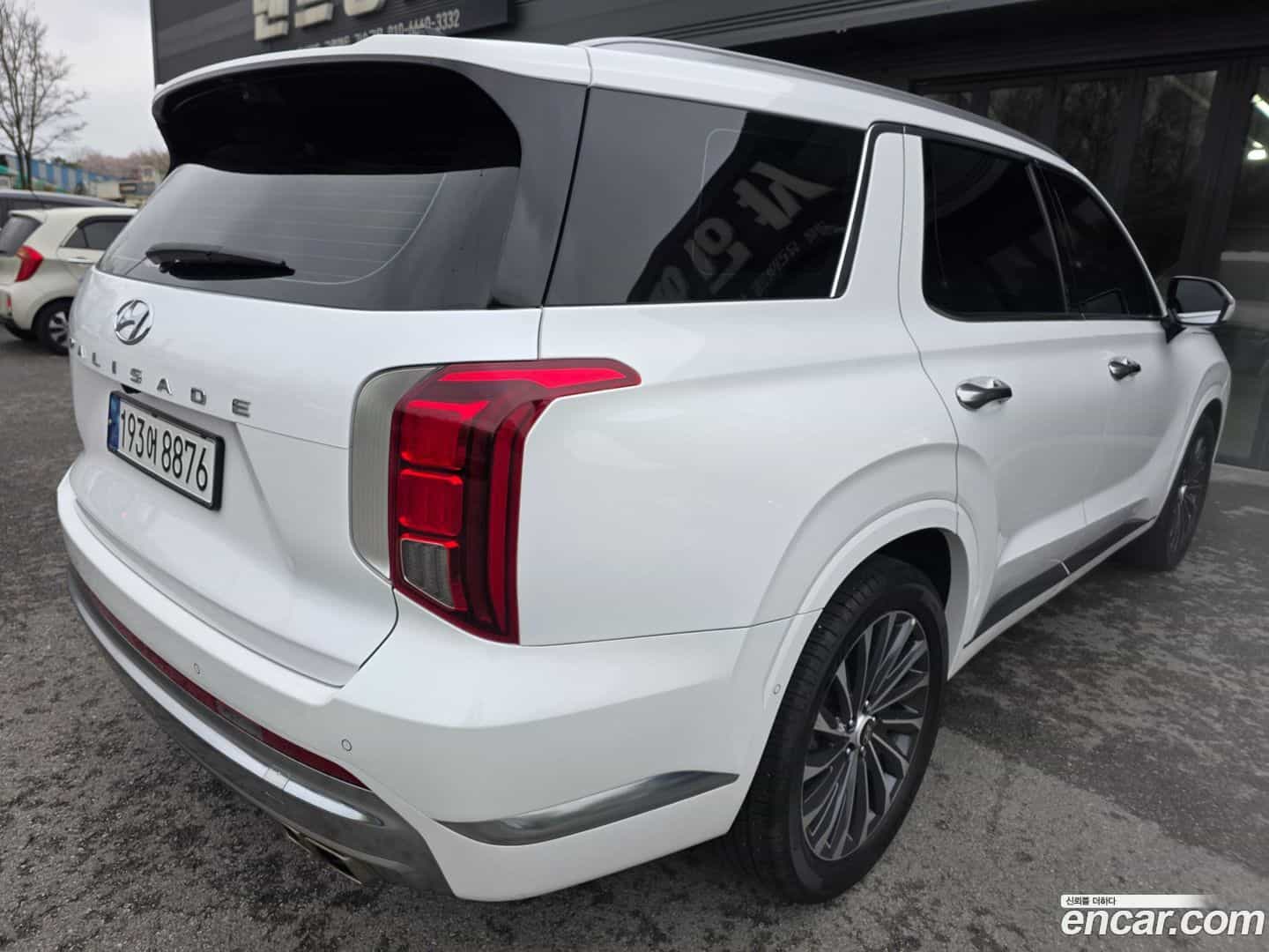 Palisade Hyundai 2023.1-OUTER-005