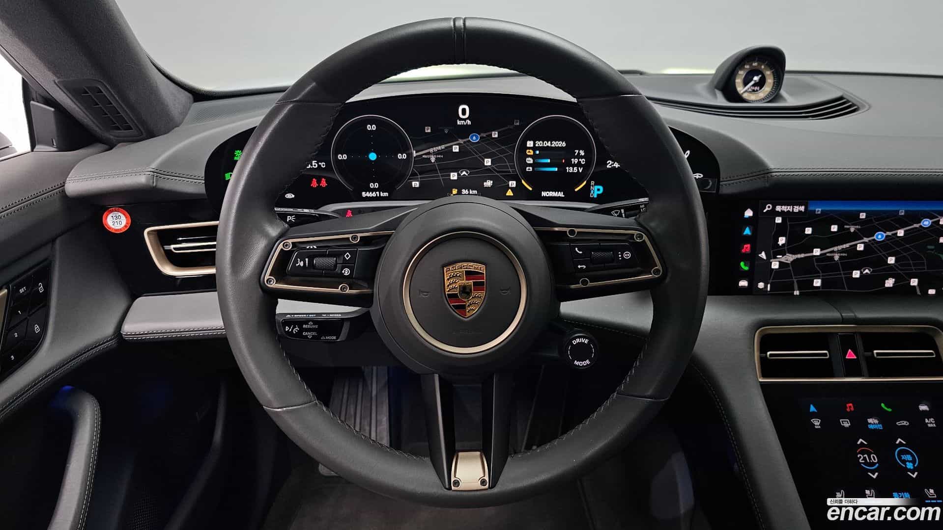 Taycan Porsche 2021.5-OPTION-016