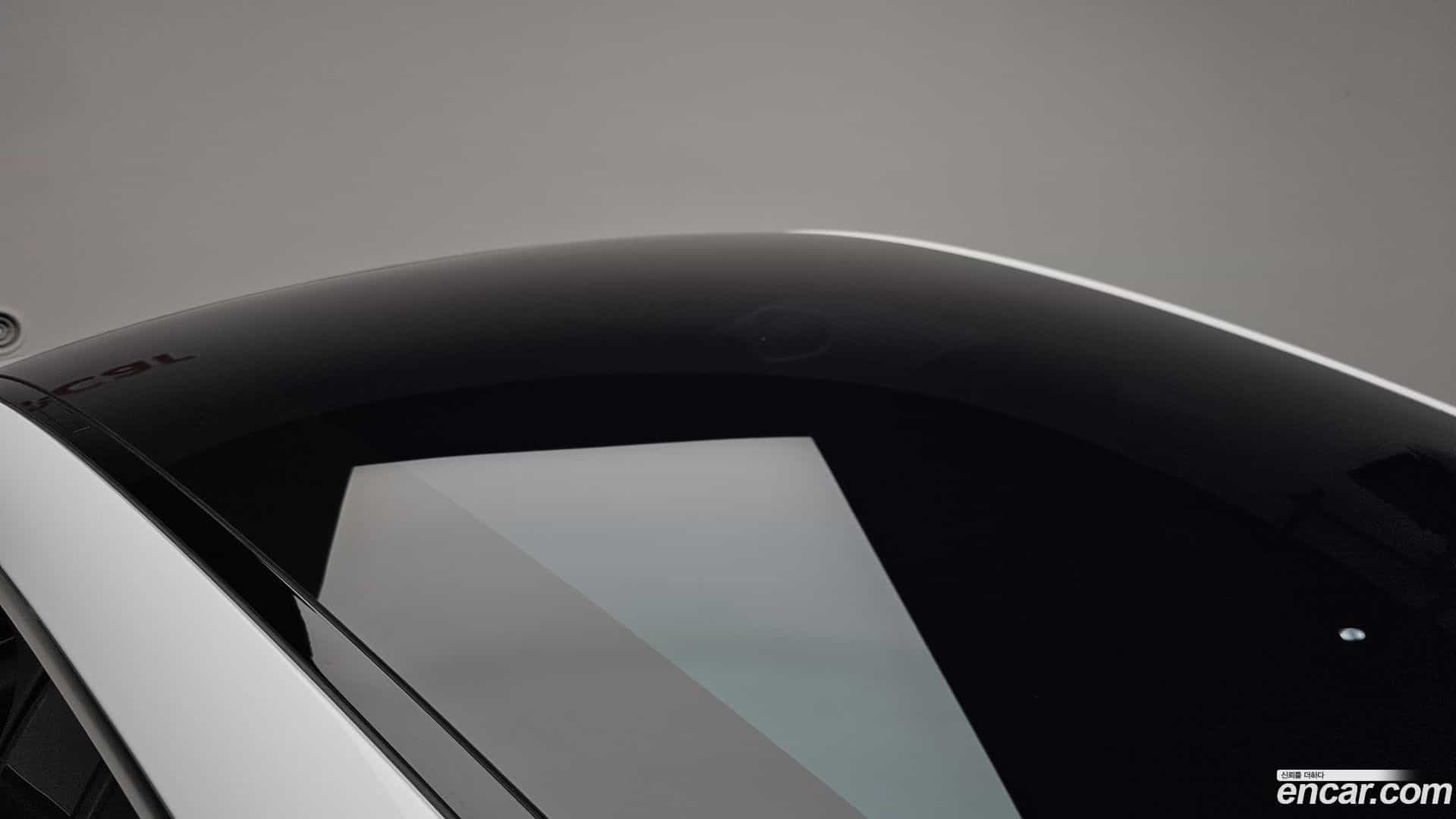 Taycan Porsche 2021.5-OPTION-019