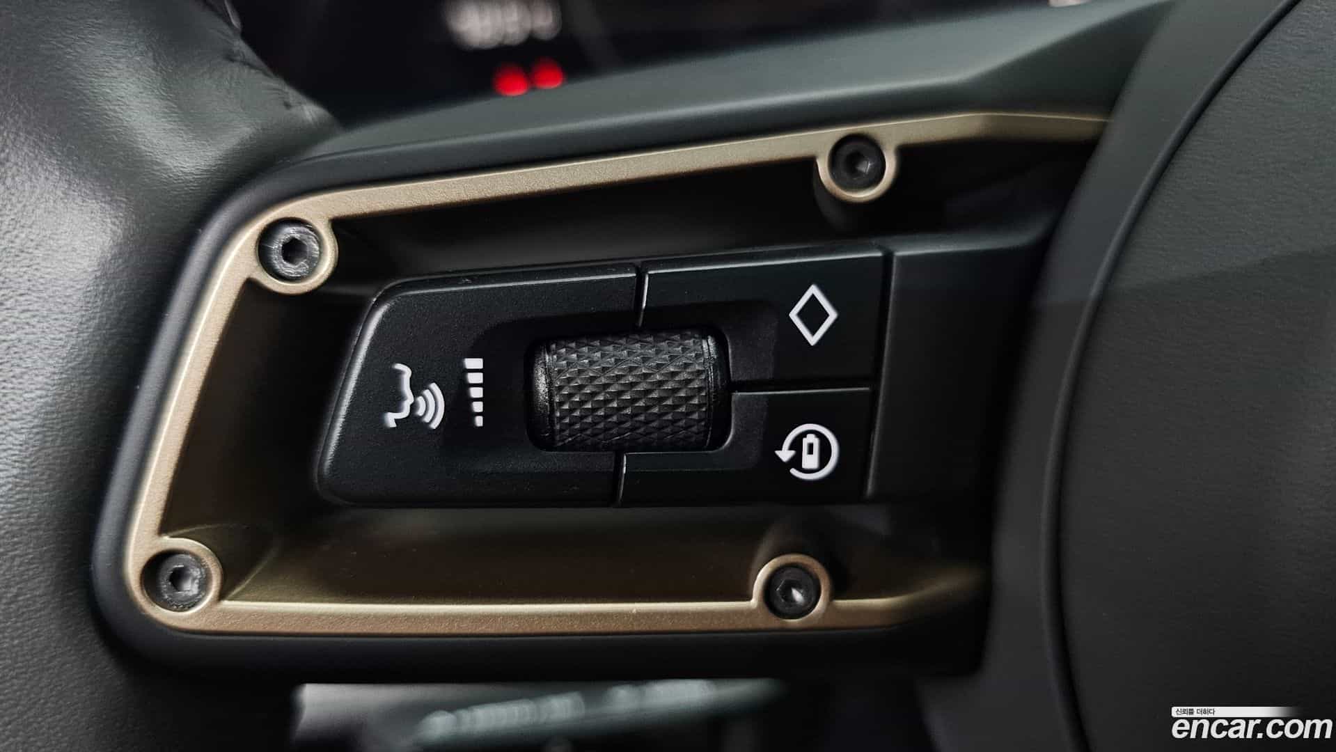 Taycan Porsche 2021.5-OPTION-042