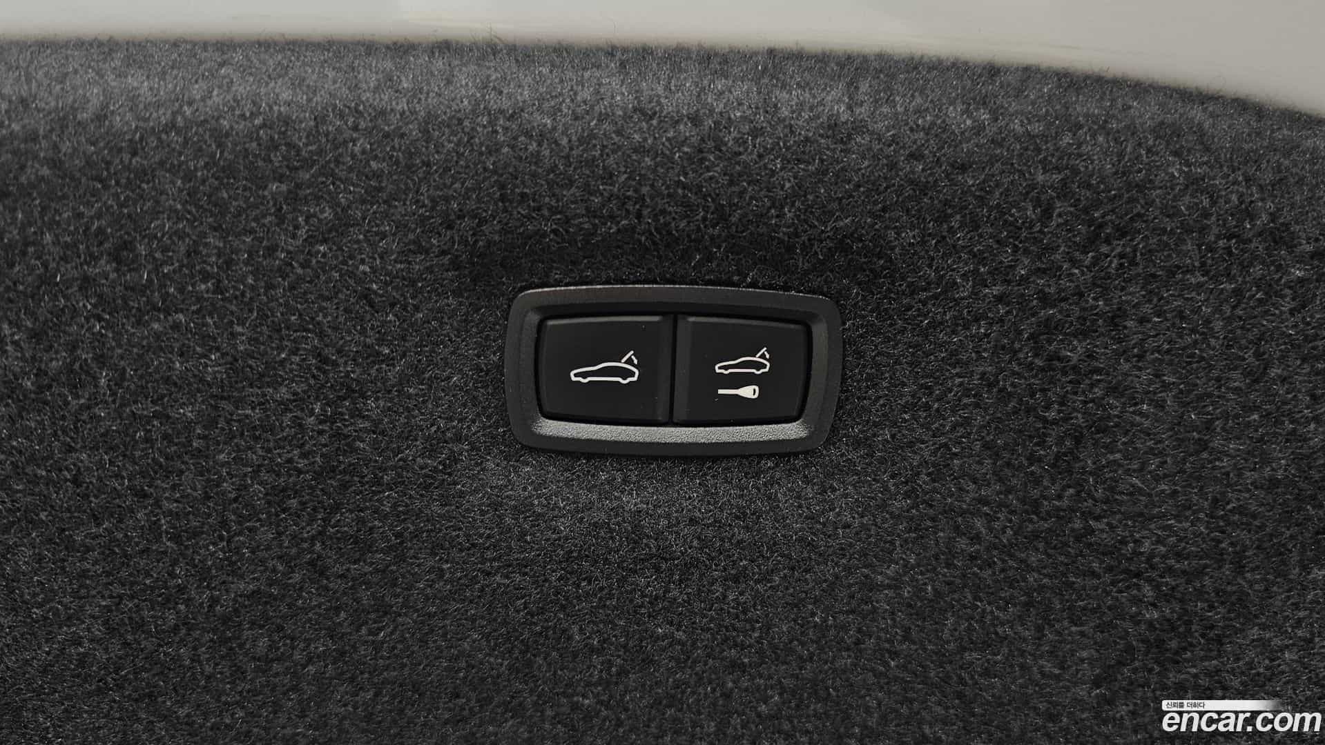 Taycan Porsche 2021.5-OPTION-043
