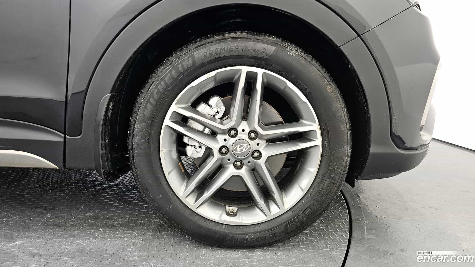 Maxcruz Hyundai 2016.11-OUTER-031