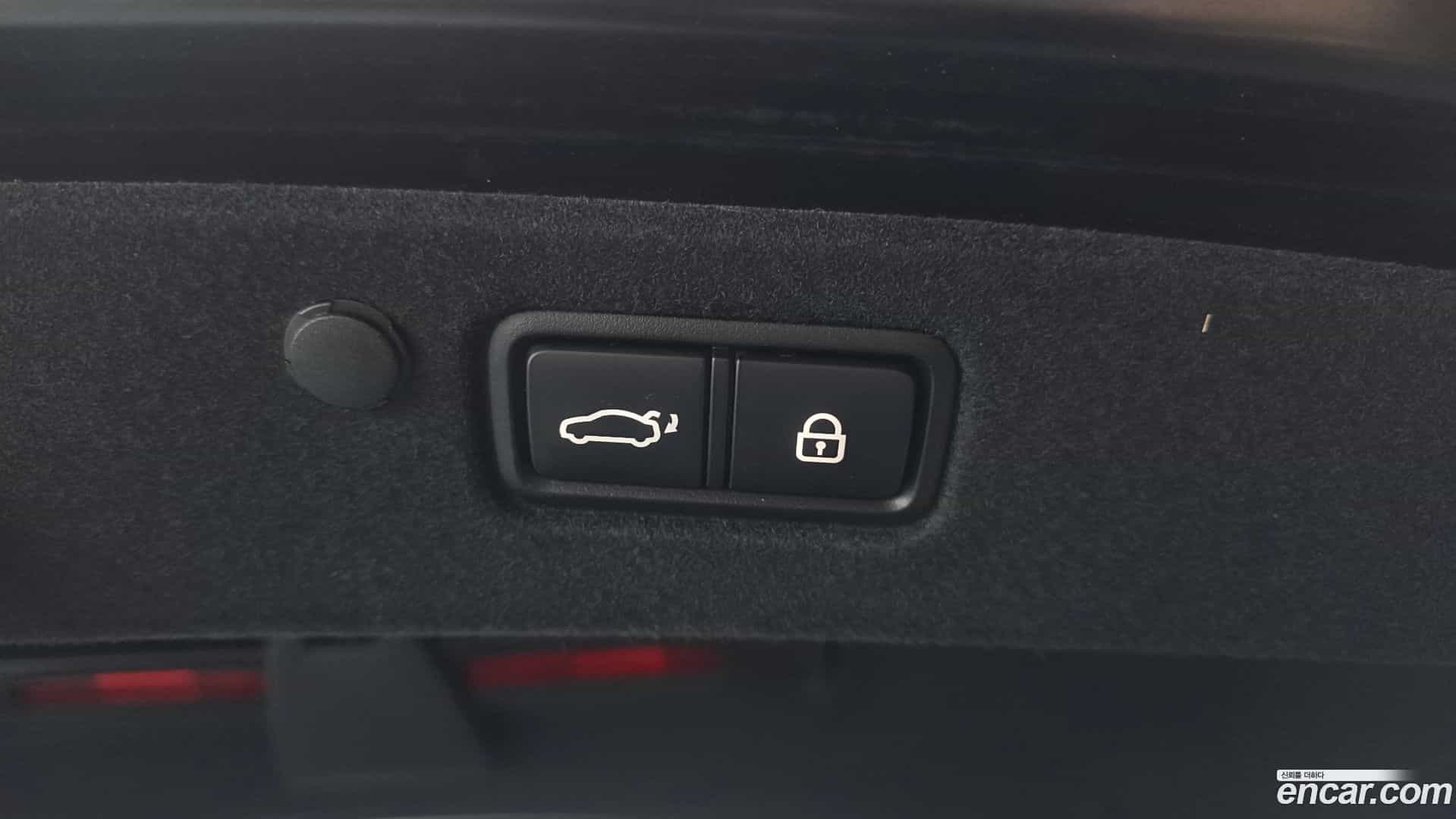 Grandeur Hyundai 2022.2-OPTION-044