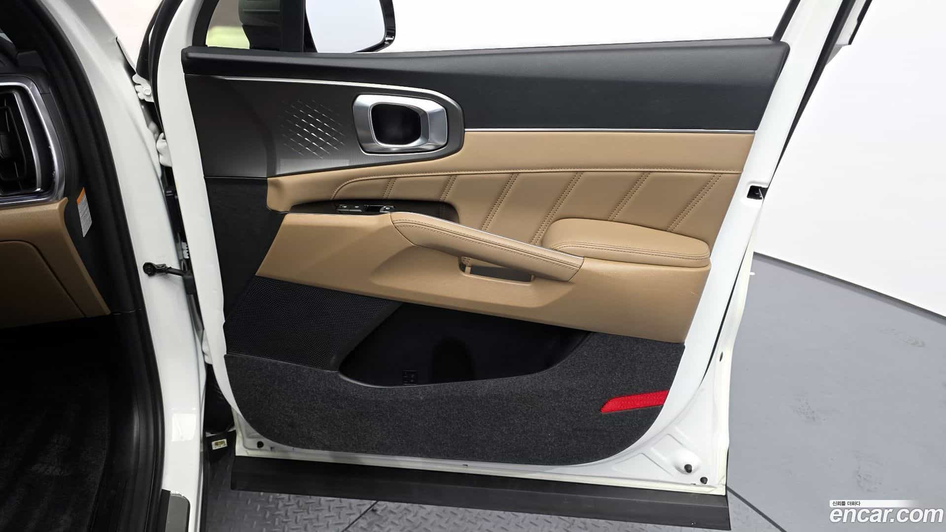 Sorento Kia 2024.1-INNER-035