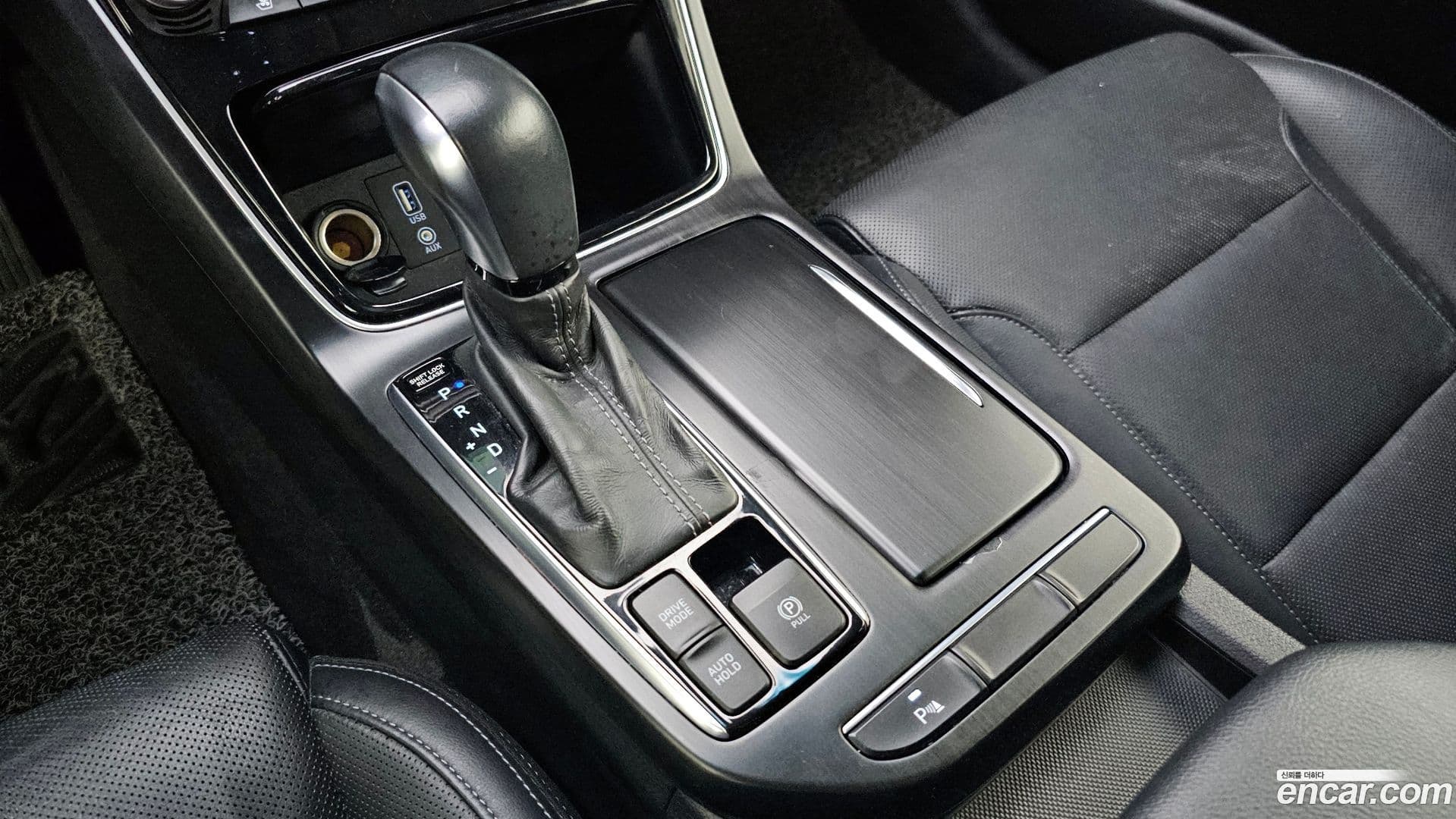 Main__Slider__Photo:Grandeur Hyundai 2017.5-8