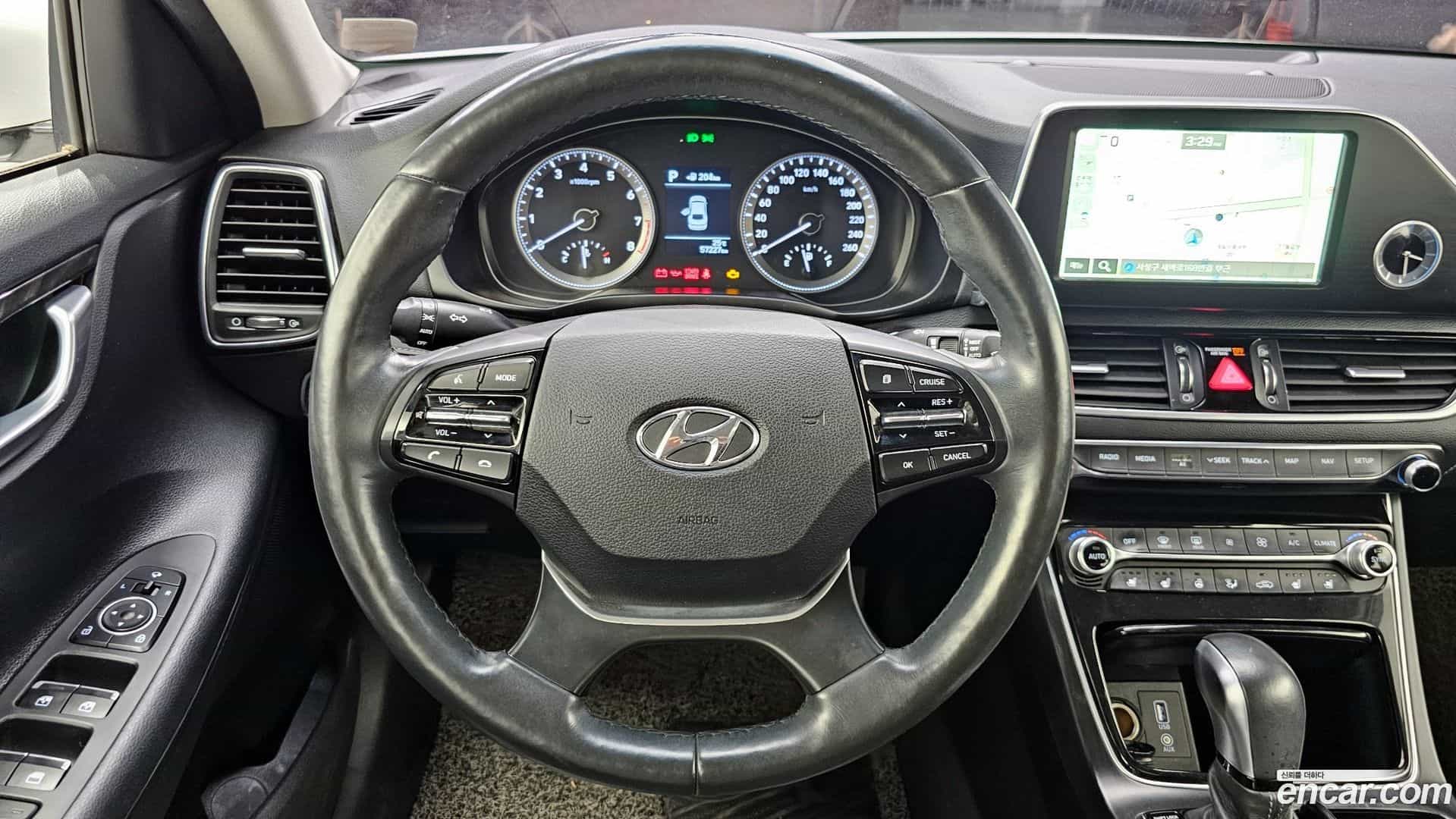 Grandeur Hyundai 2017.5-OPTION-017