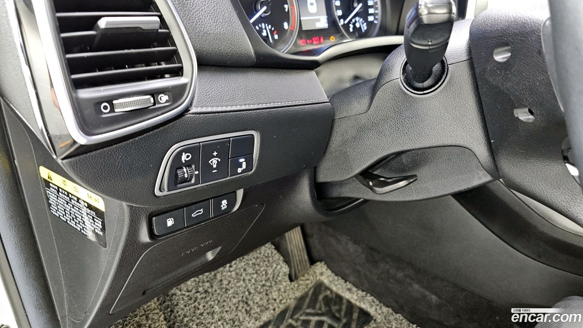 Main__Slider__Photo:Grandeur Hyundai 2017.5-15