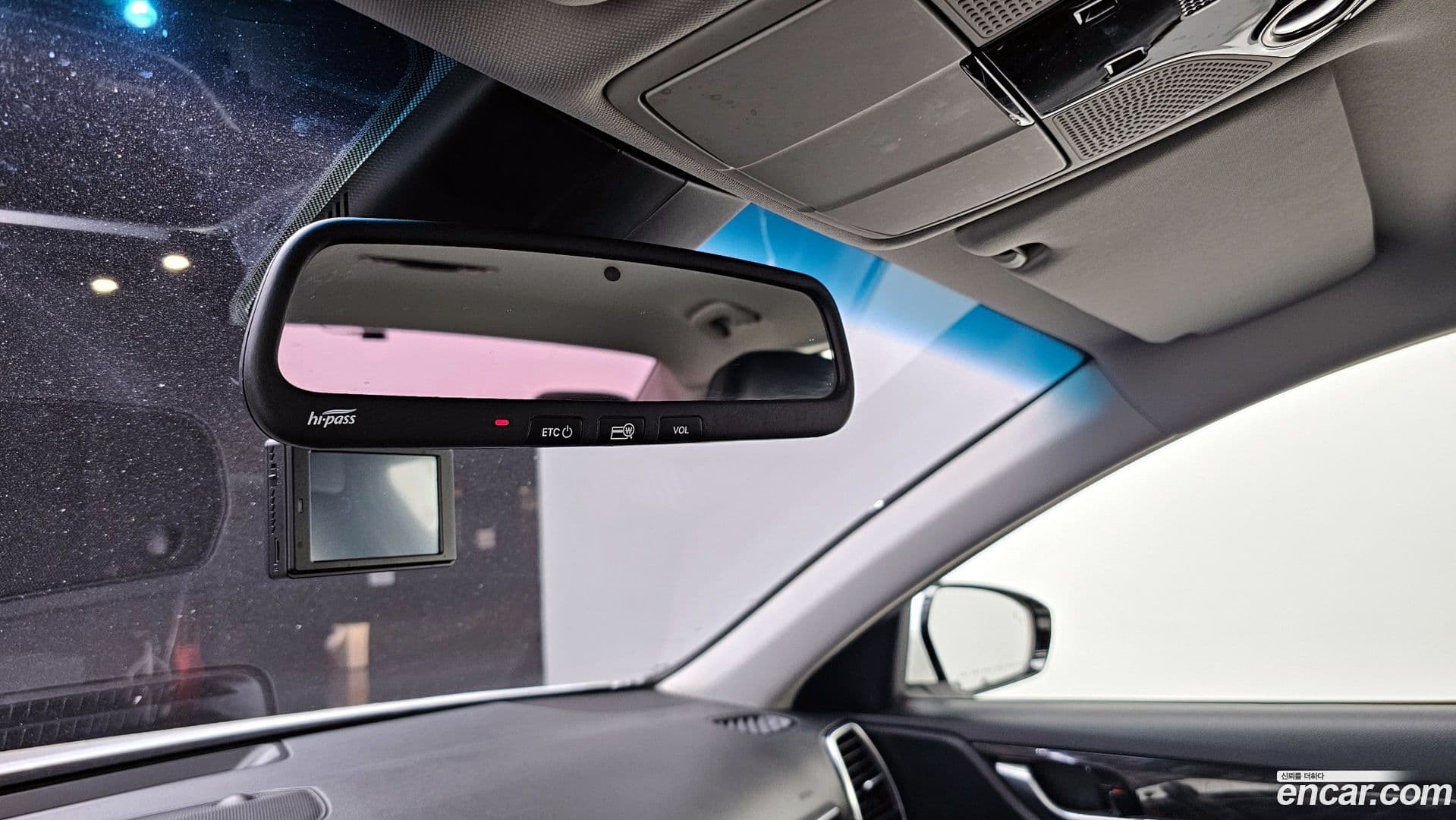 Main__Slider__Photo:Grandeur Hyundai 2017.5-18