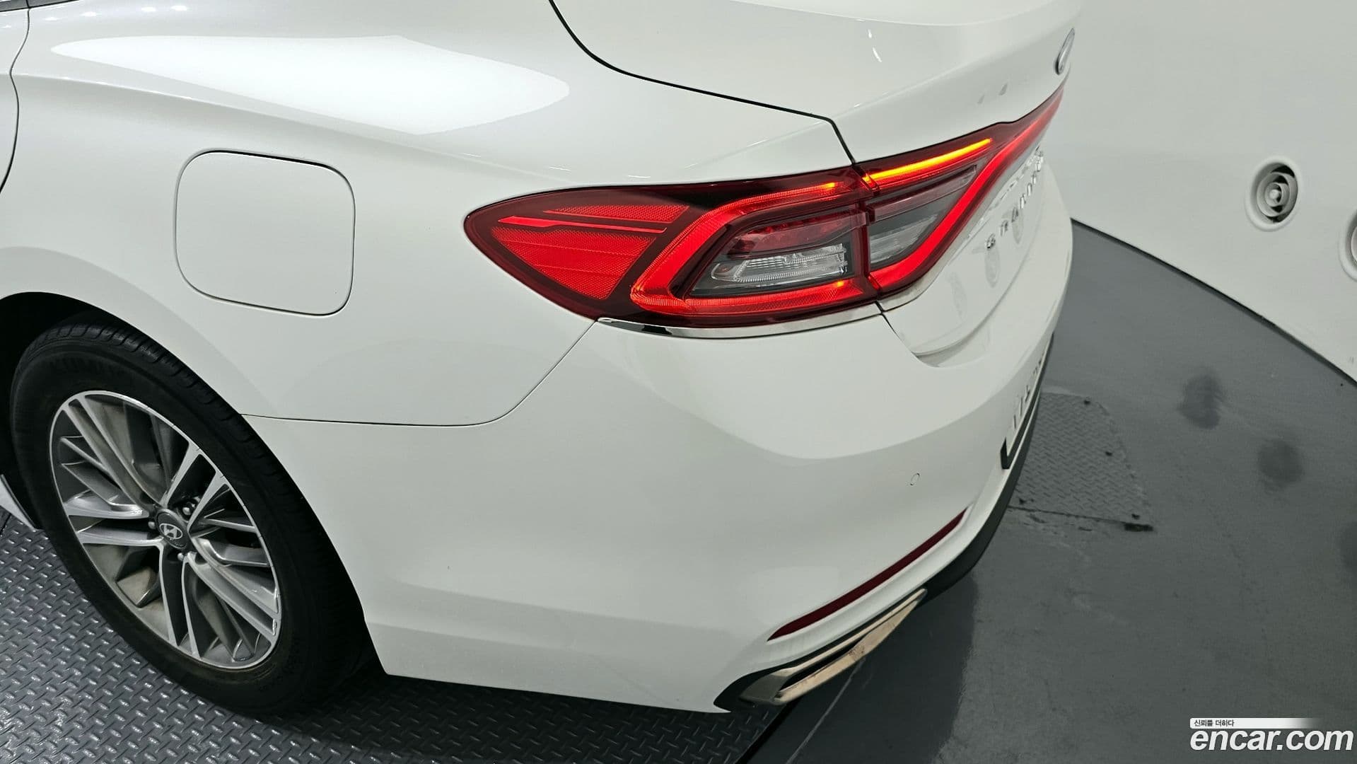 Main__Slider__Photo:Grandeur Hyundai 2017.5-22