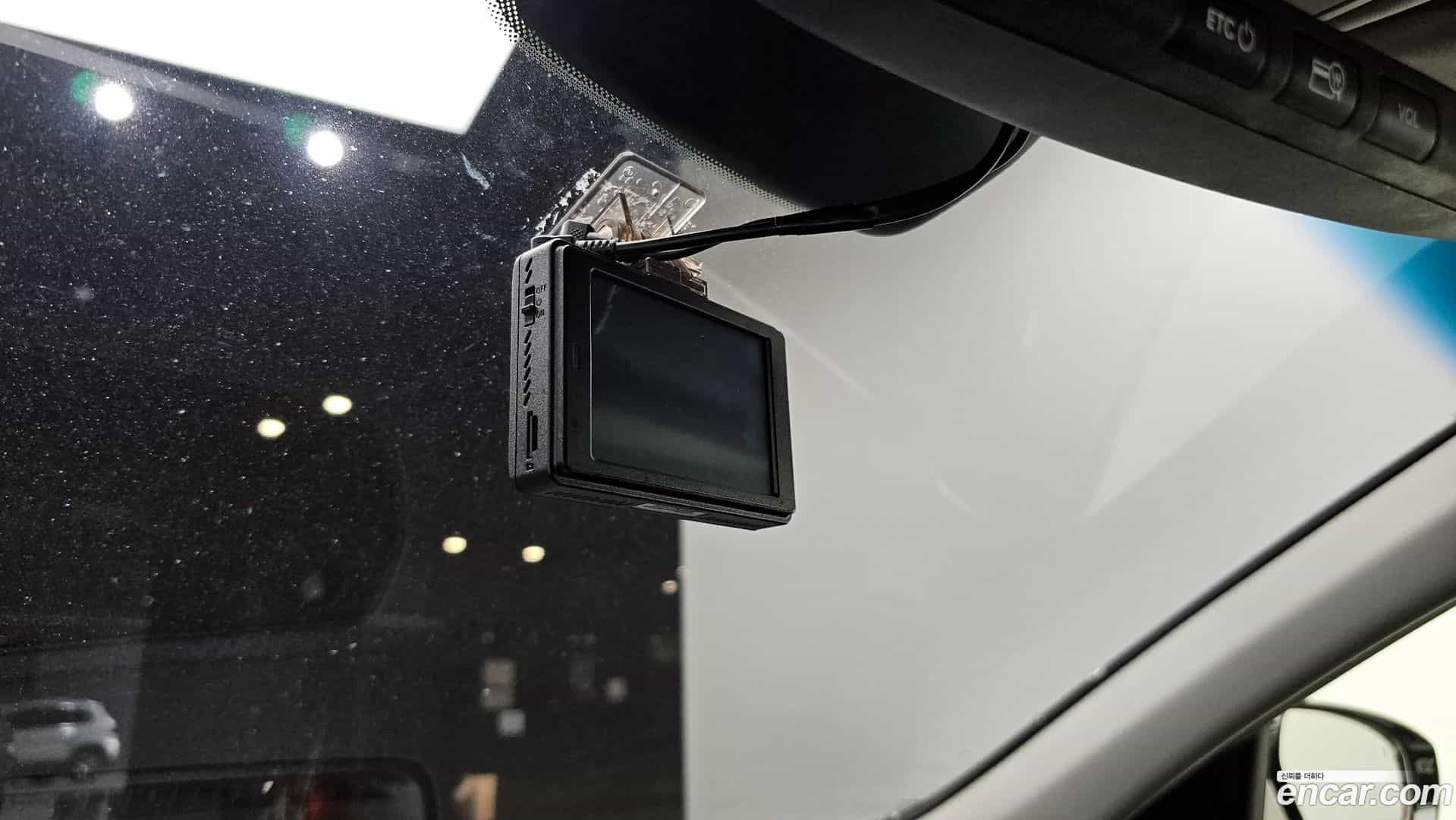 Grandeur Hyundai 2017.5-OPTION-045