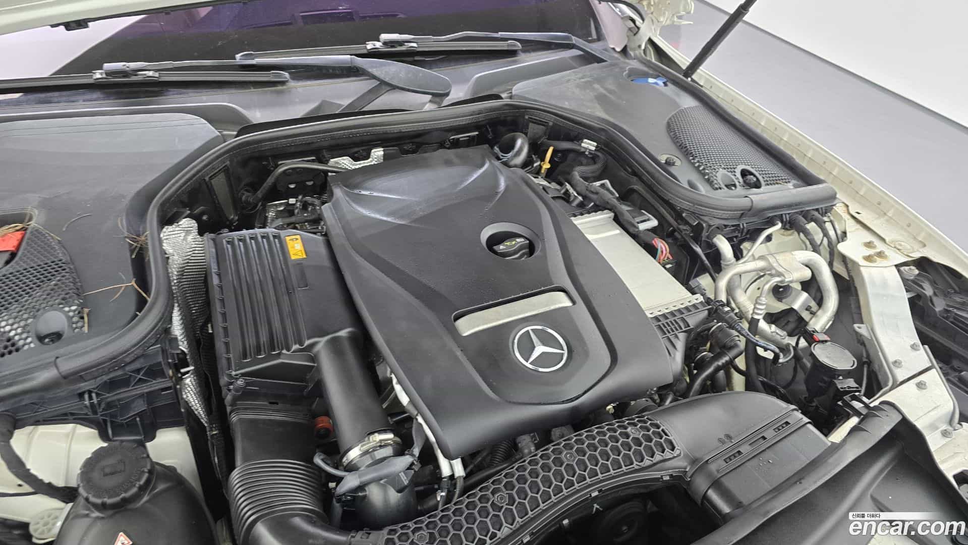 E-Class Mercedes-Benz 2018.9-OUTER-006