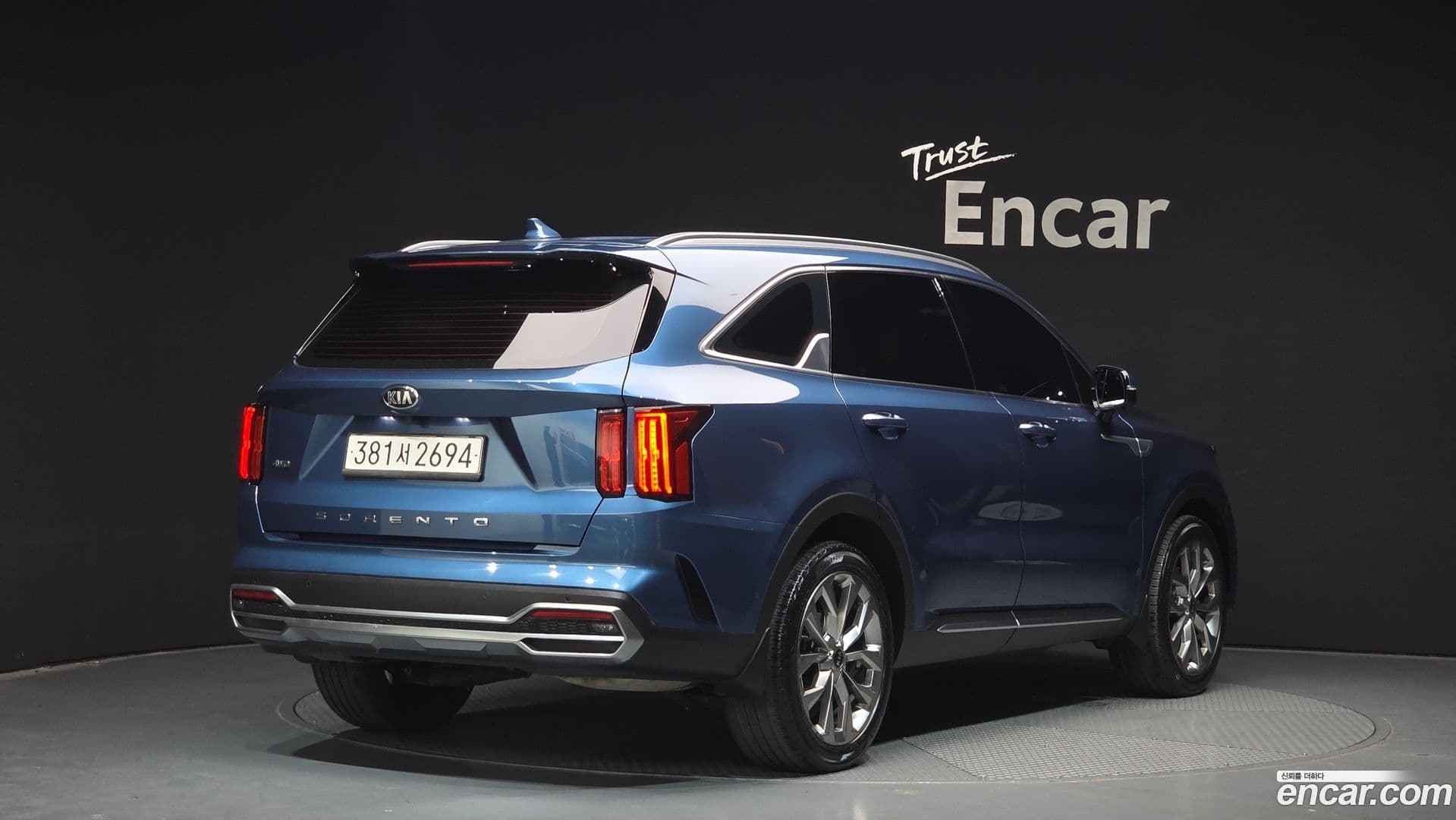 Main__Slider__Photo:Sorento Kia 2021.5-1