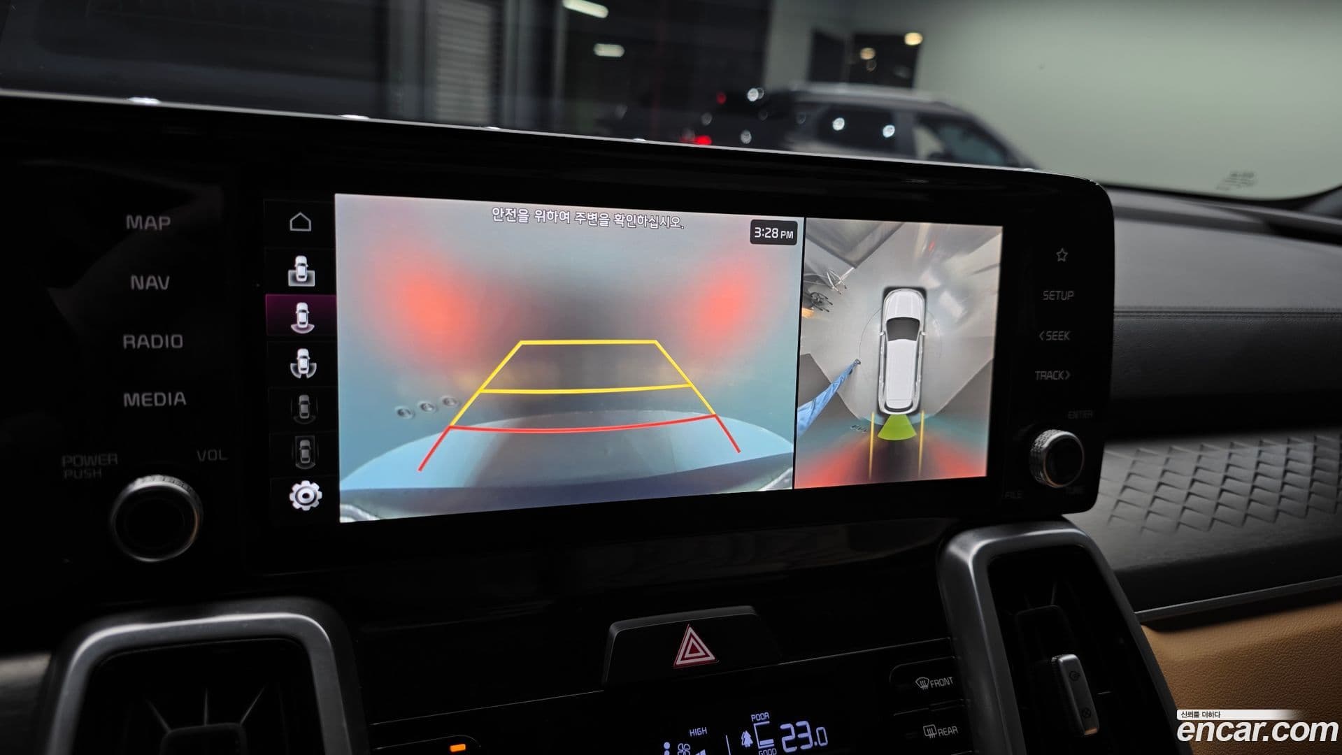 Main__Slider__Photo:Sorento Kia 2021.5-16