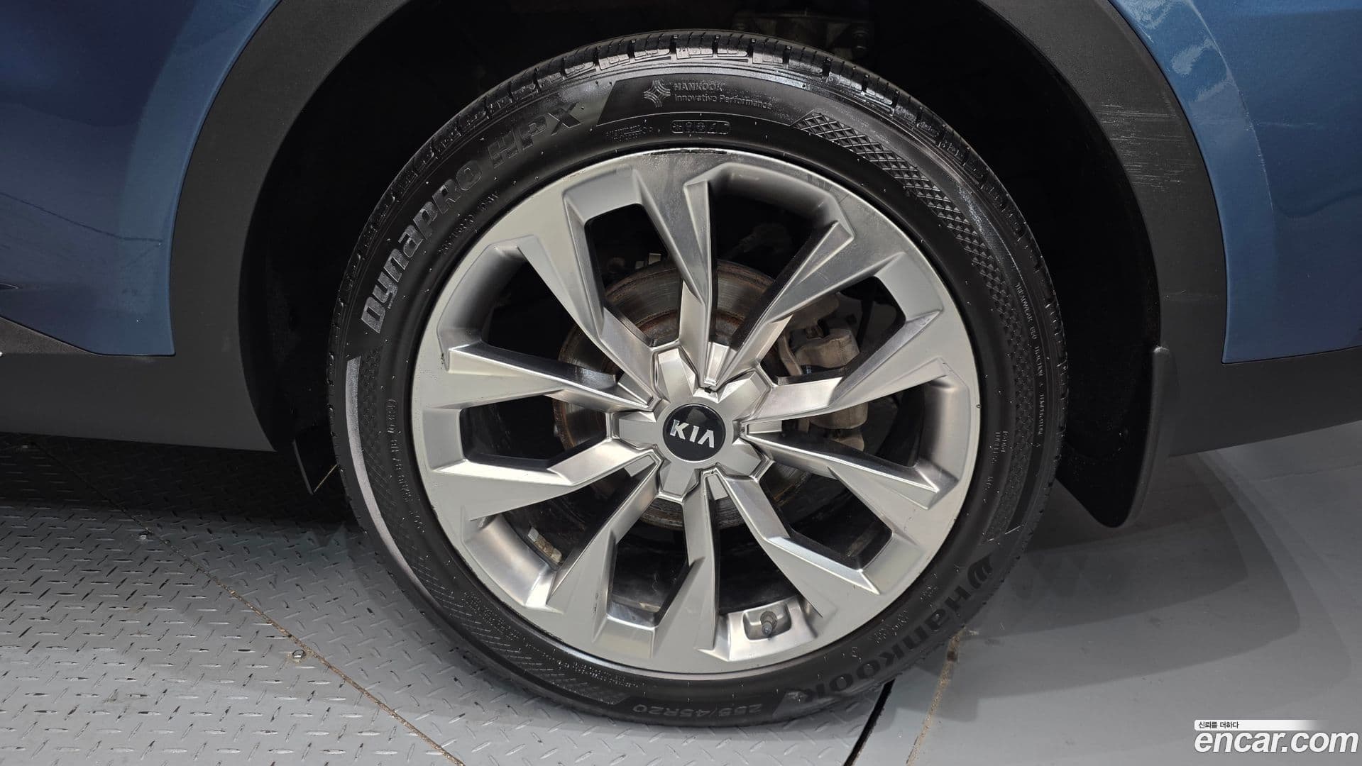 Main__Slider__Photo:Sorento Kia 2021.5-20