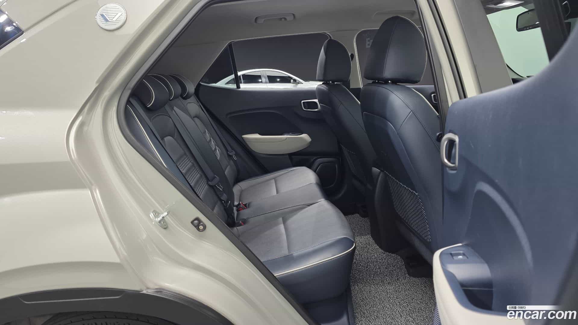 Venue Hyundai 2019.10-OPTION-015