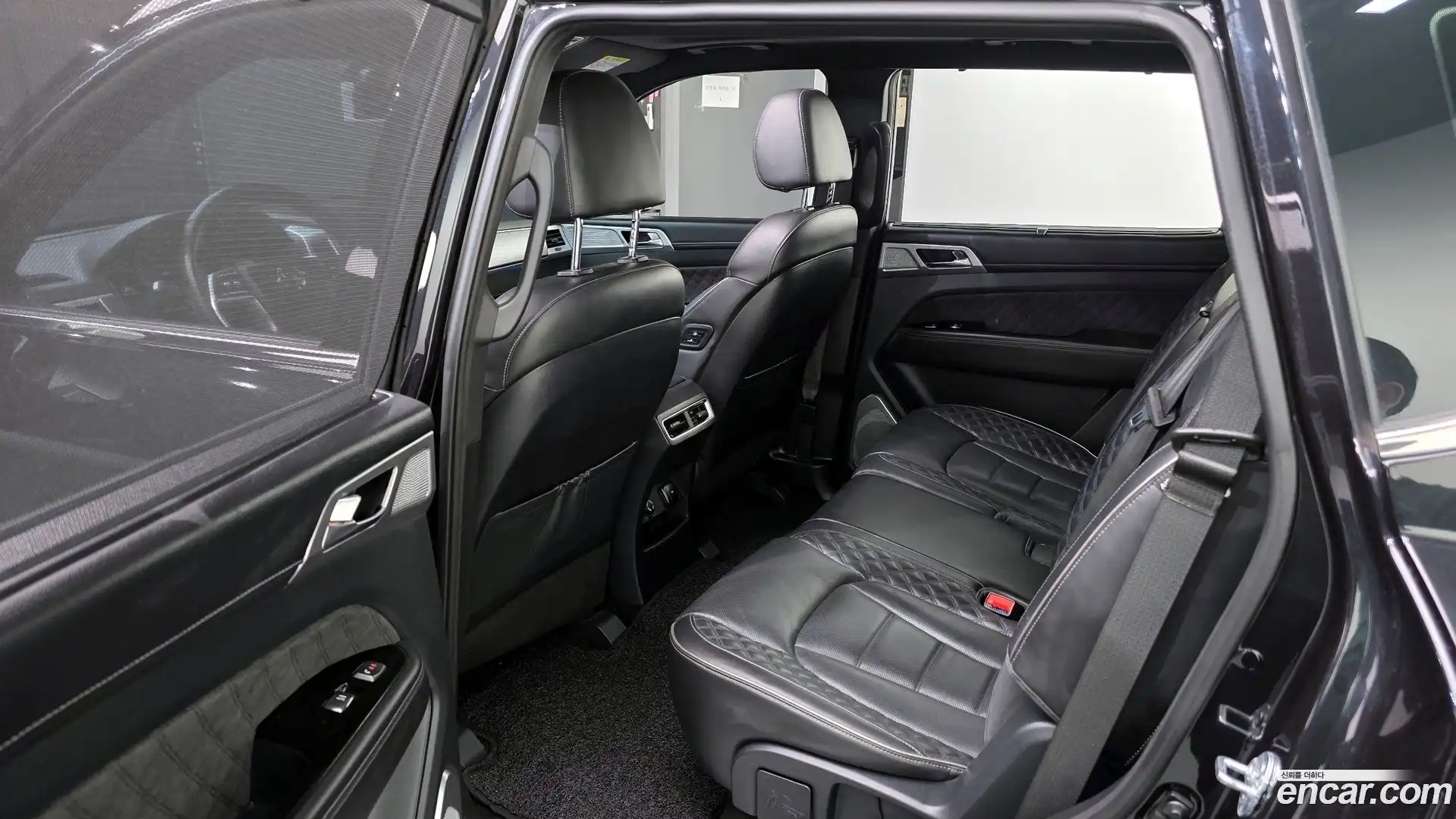 Rexton KG Mobility 2022.6-OPTION-015